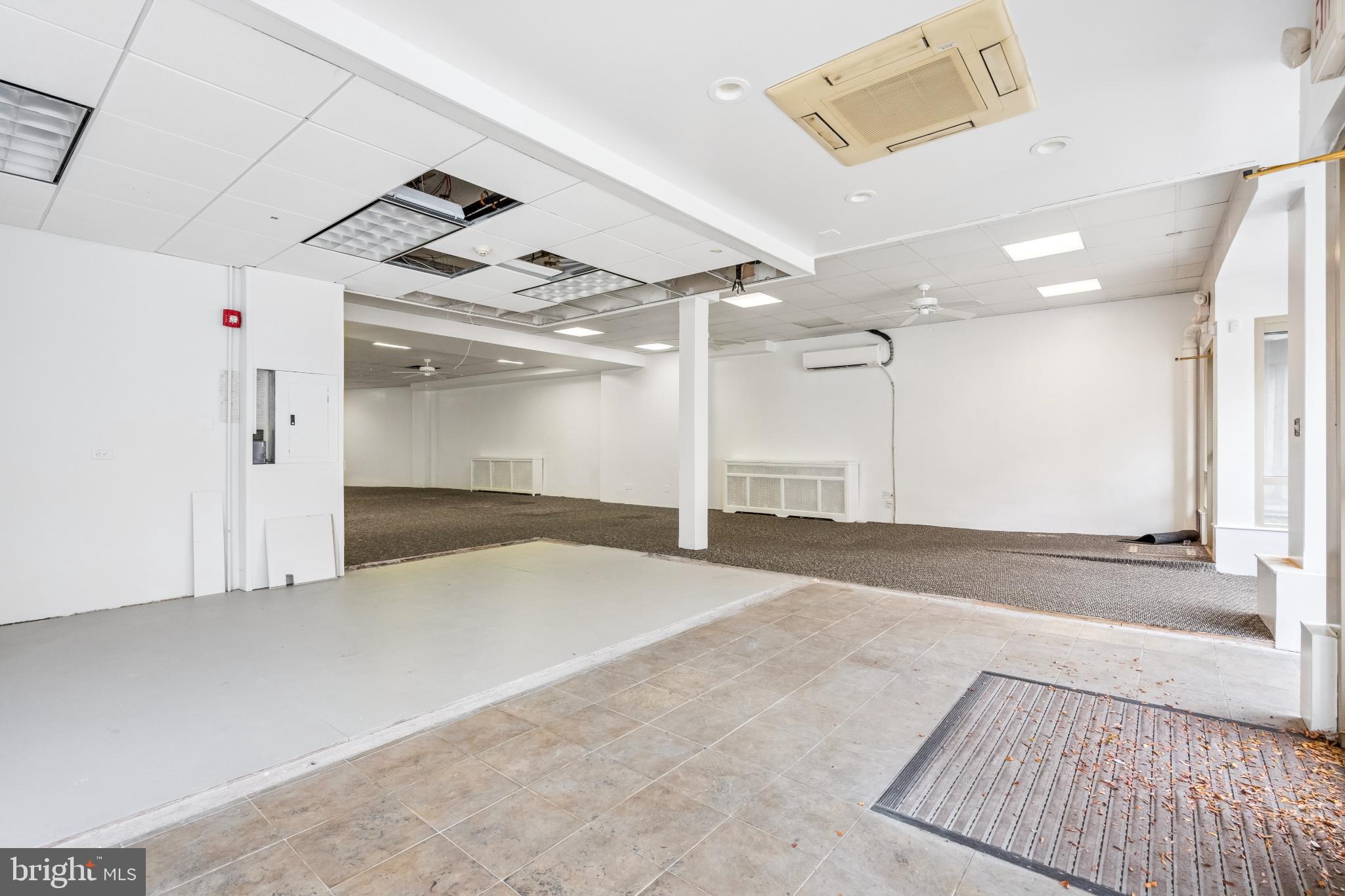 7167 GERMANTOWN AVENUE