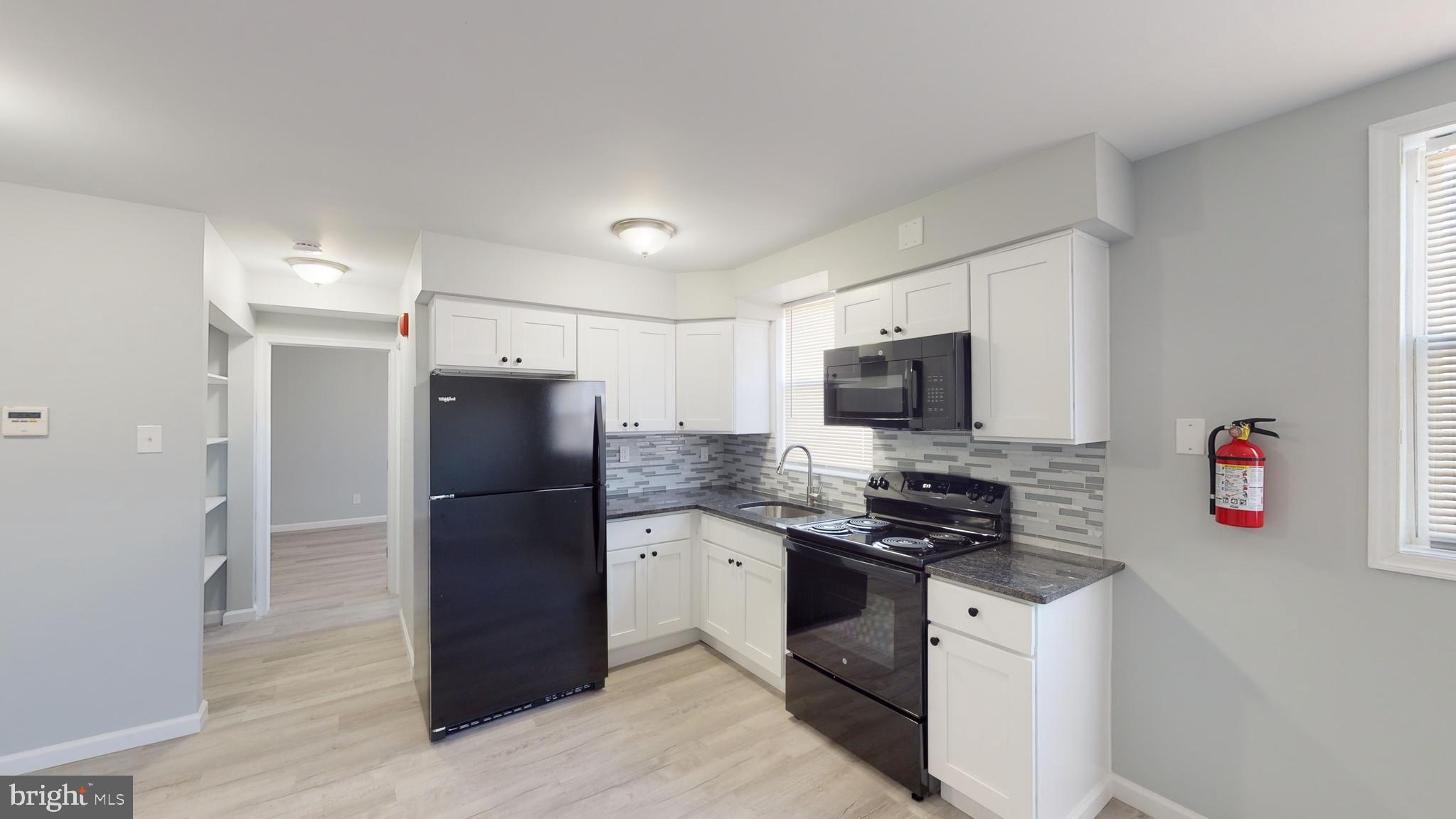 910 GATEWAY BOULEVARD A1