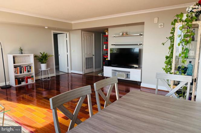 INNER HARBOR - Residential Lease