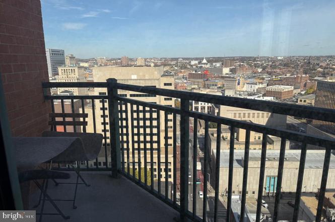 INNER HARBOR - Residential Lease