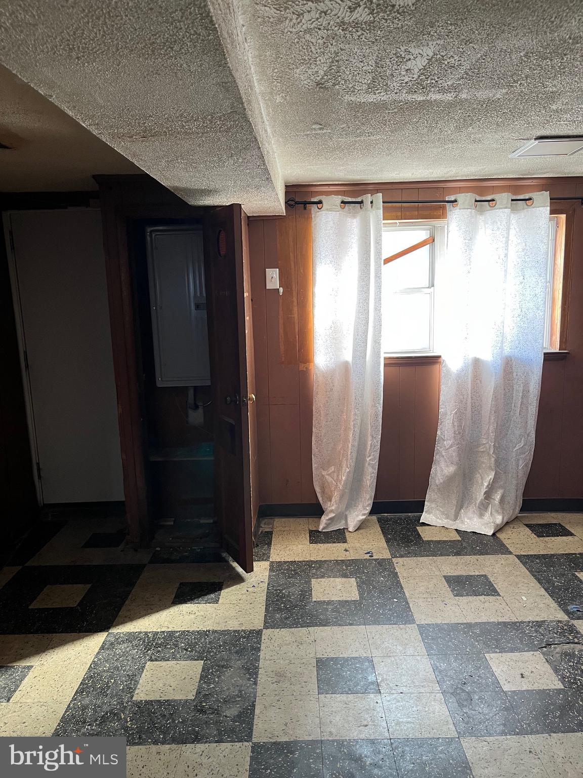 OVERBROOK PARK - Residential