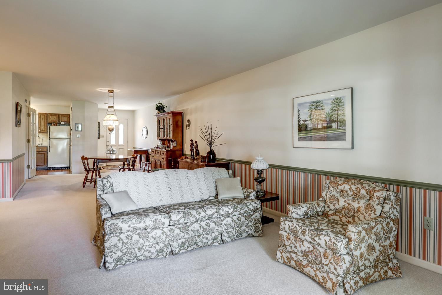 WINDSOR GARDENS - Residential