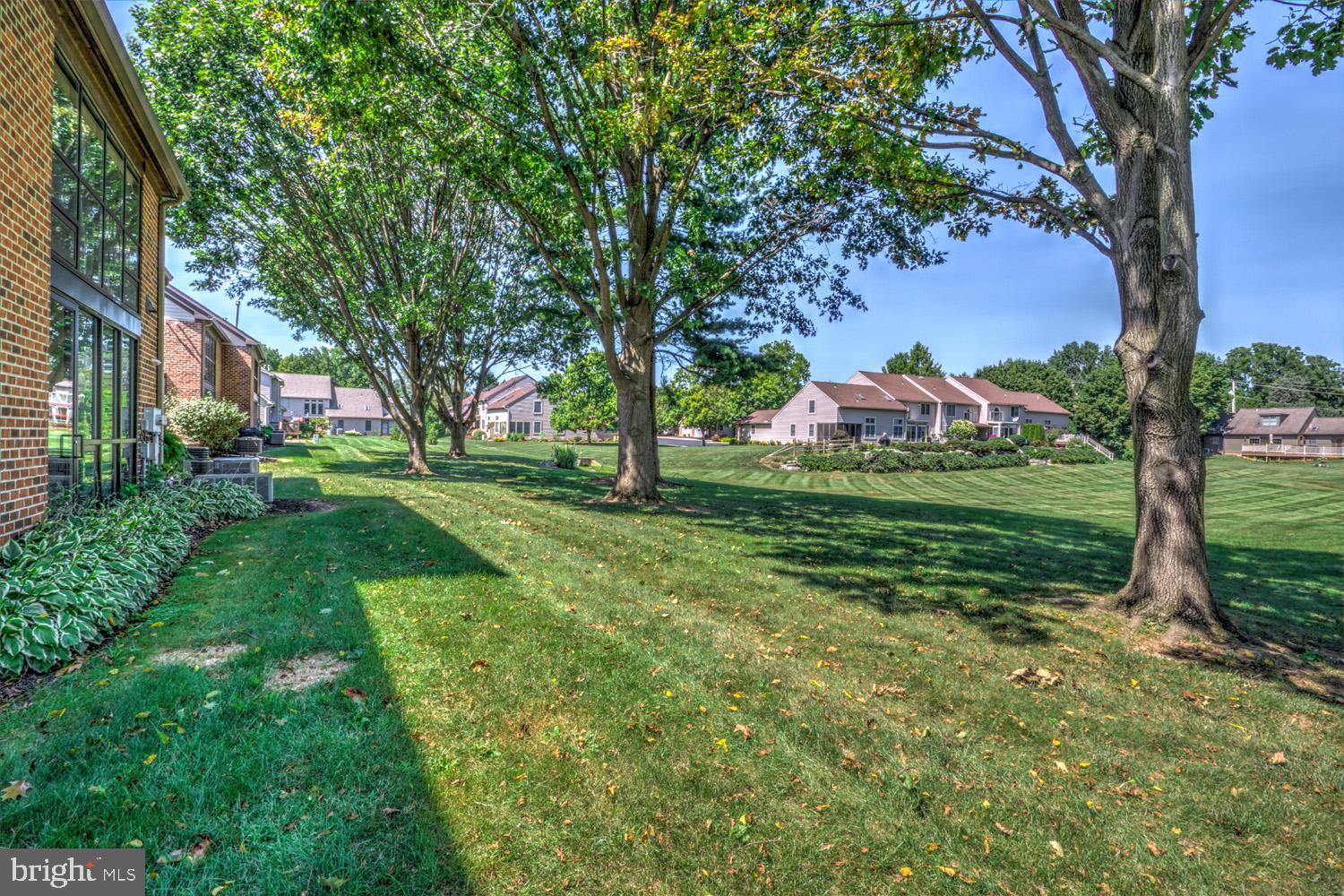 WINDSOR GARDENS - Residential