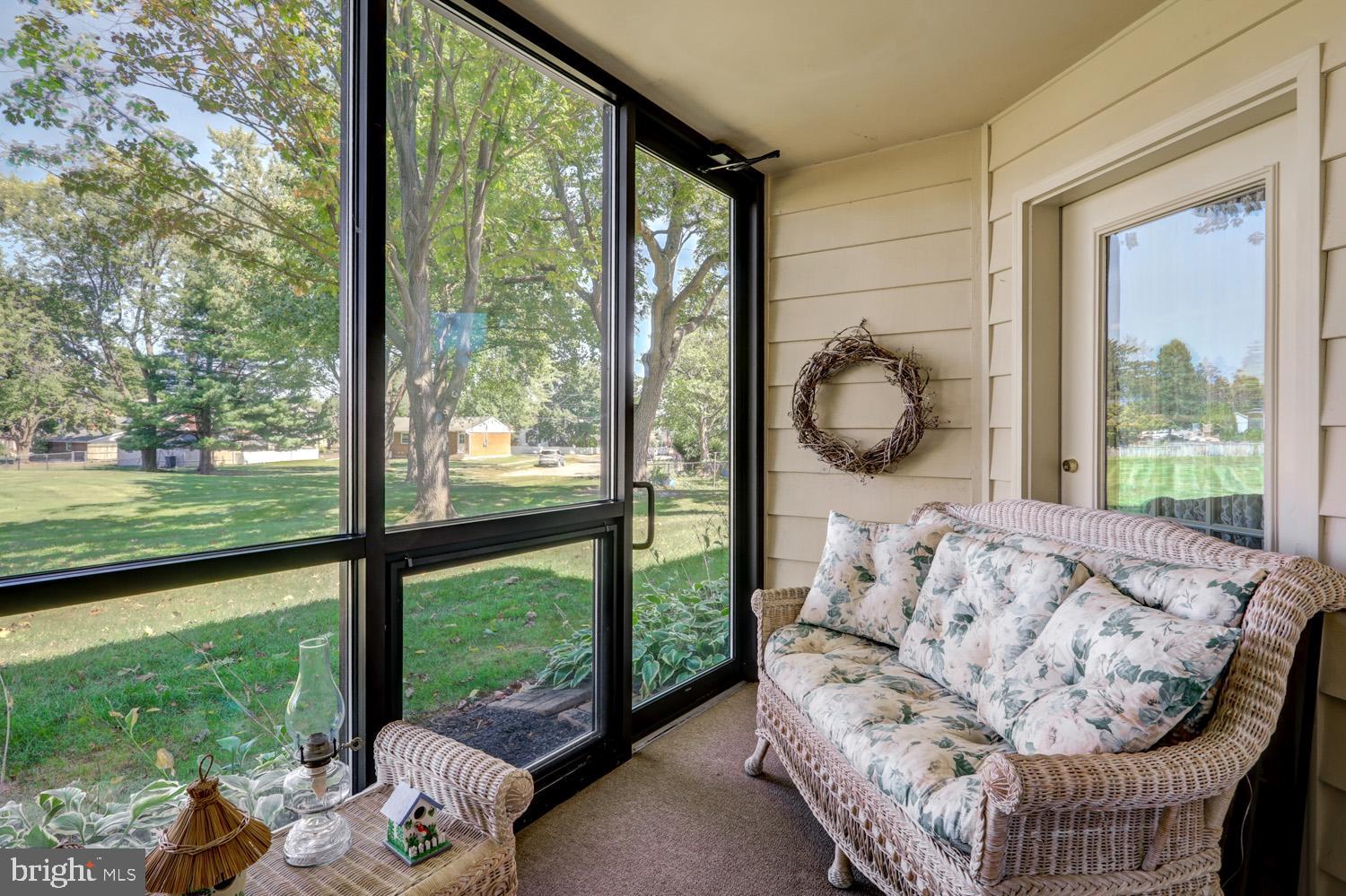 WINDSOR GARDENS - Residential