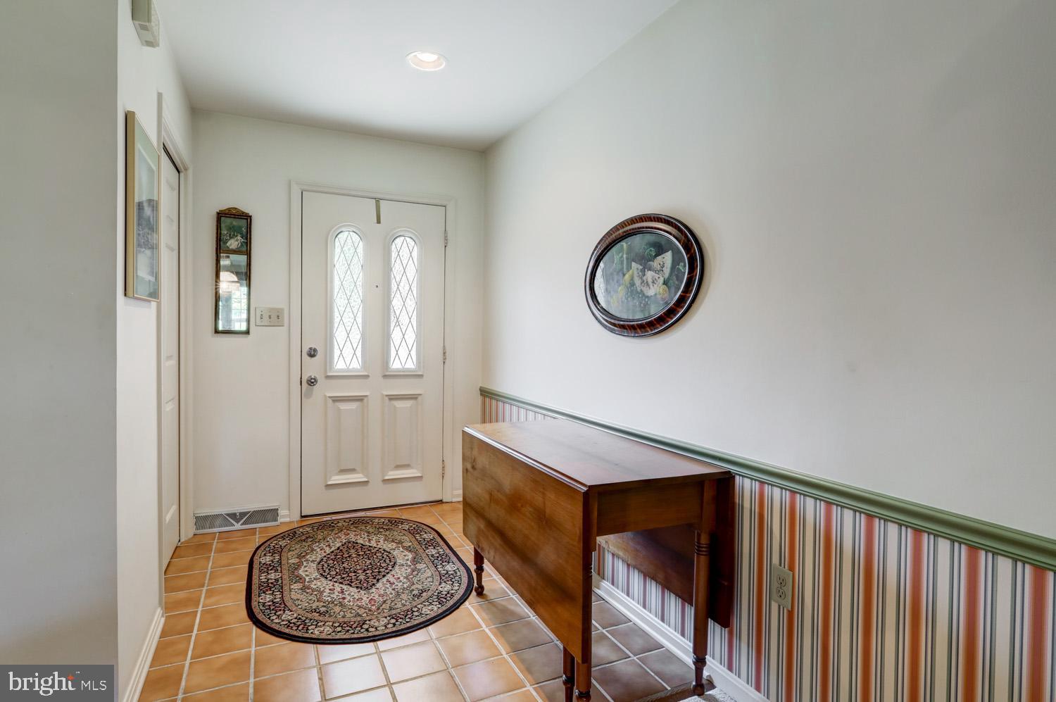 WINDSOR GARDENS - Residential