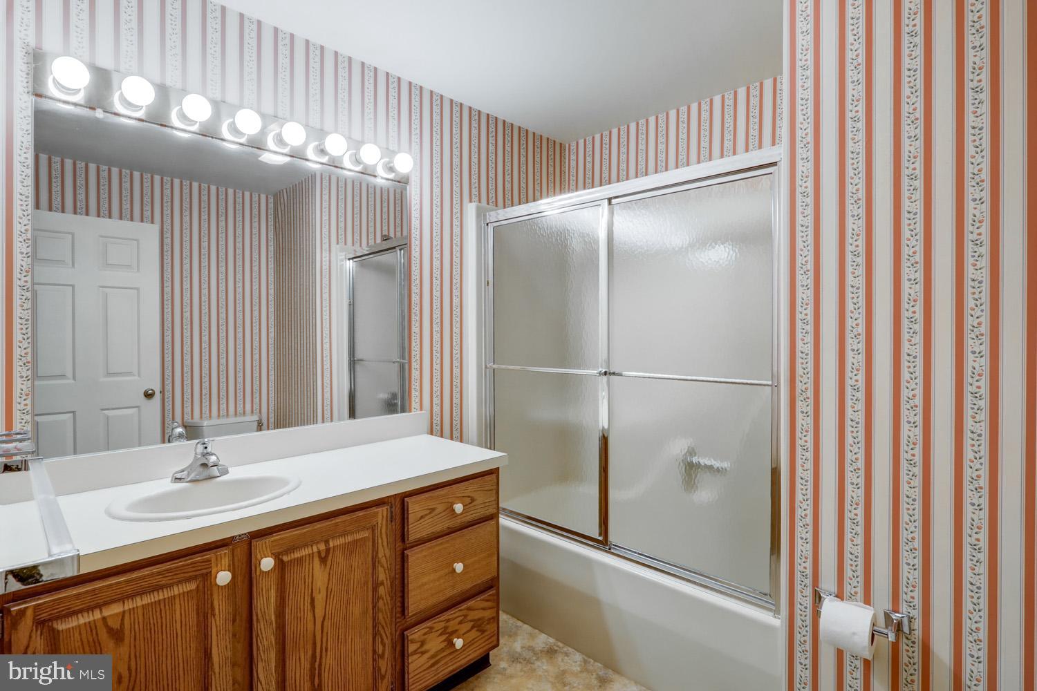 WINDSOR GARDENS - Residential