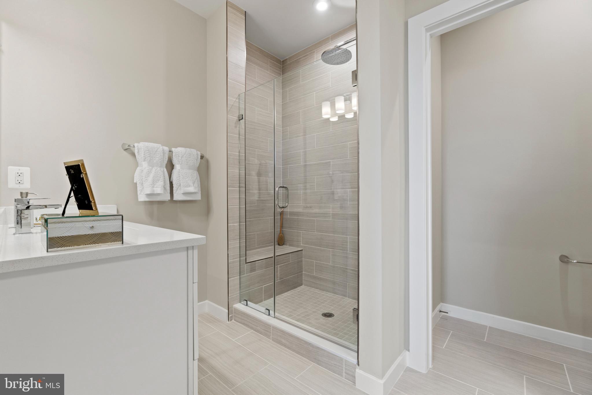 ASHBROOK PLACE - Residential