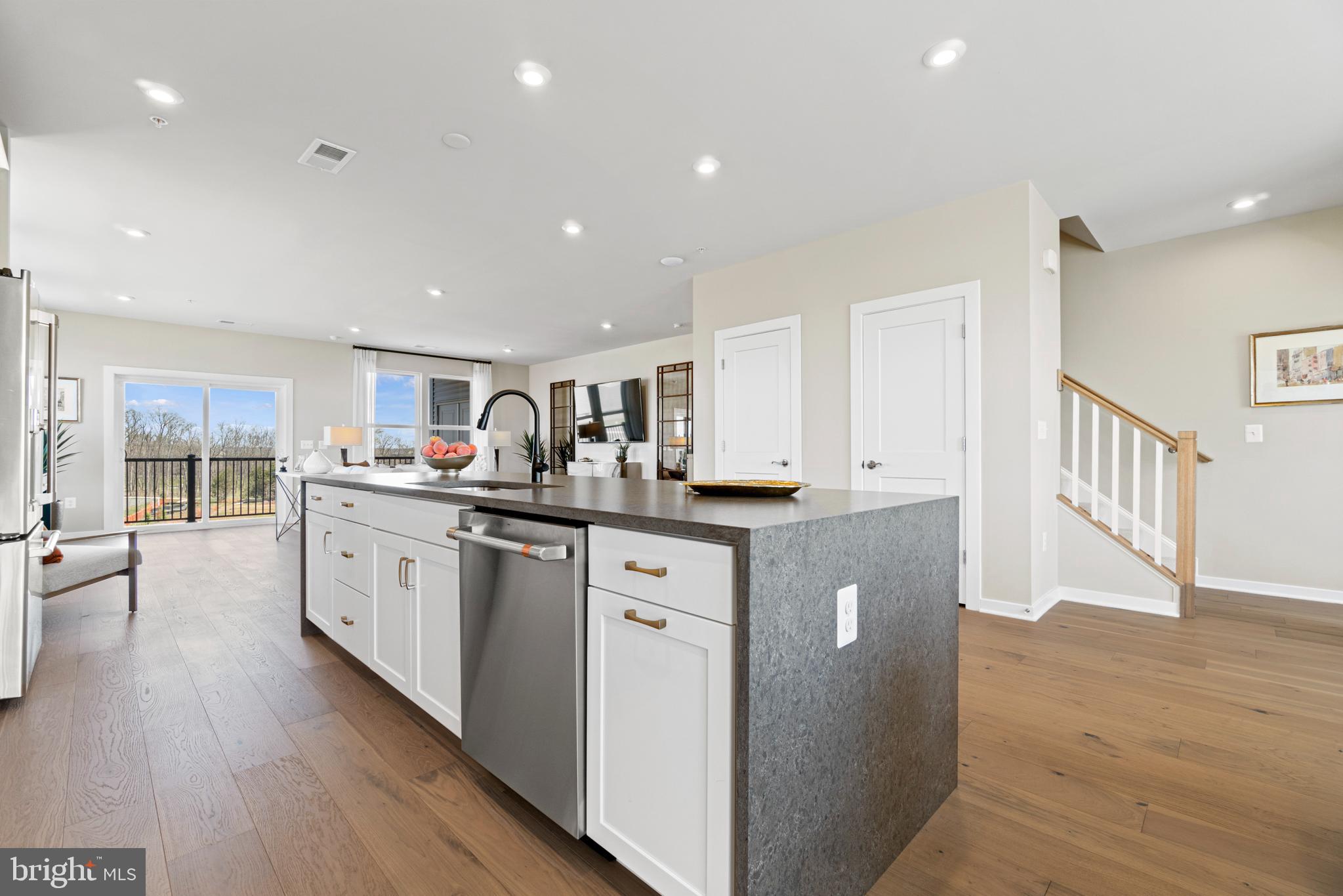 ASHBROOK PLACE - Residential