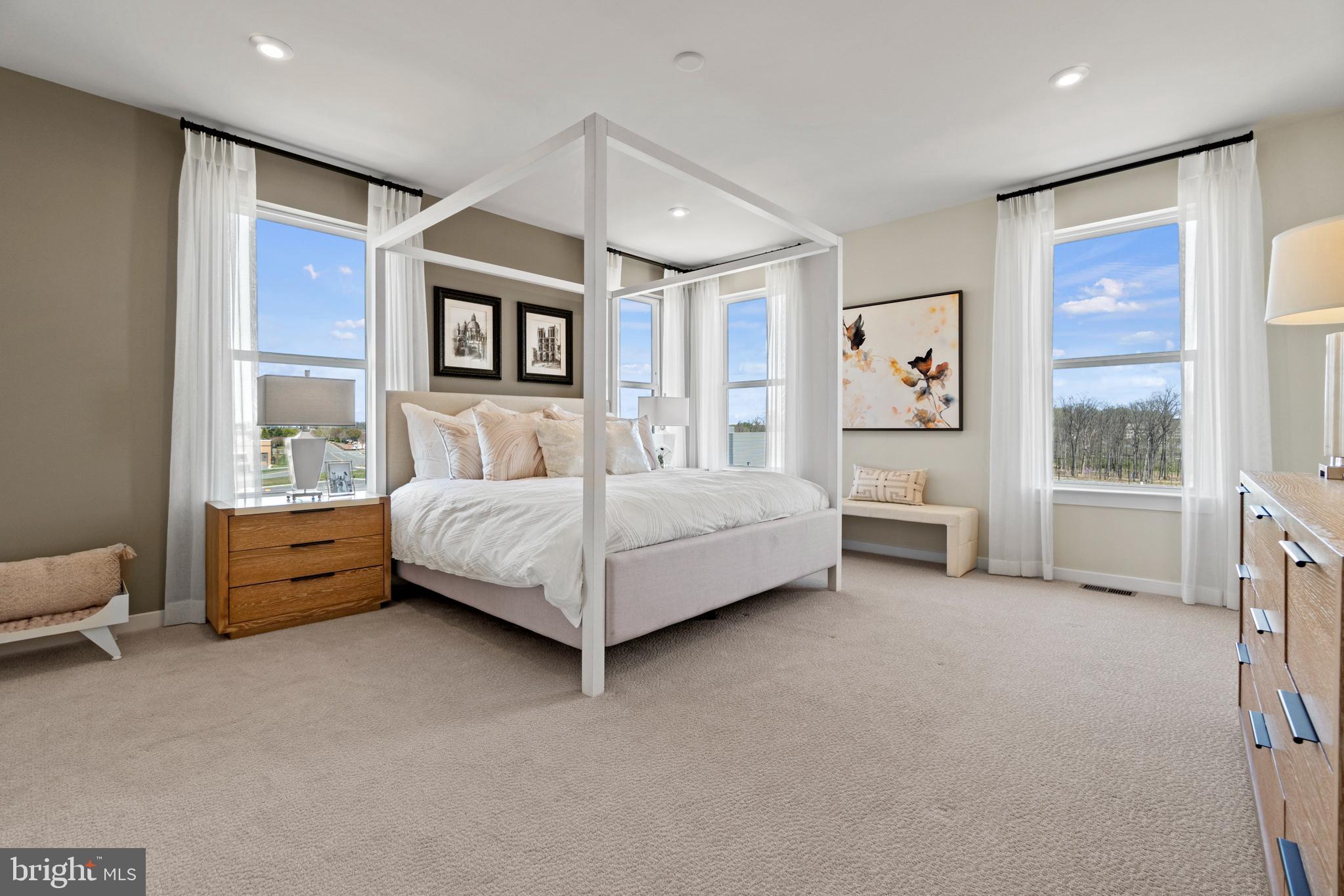 ASHBROOK PLACE - Residential