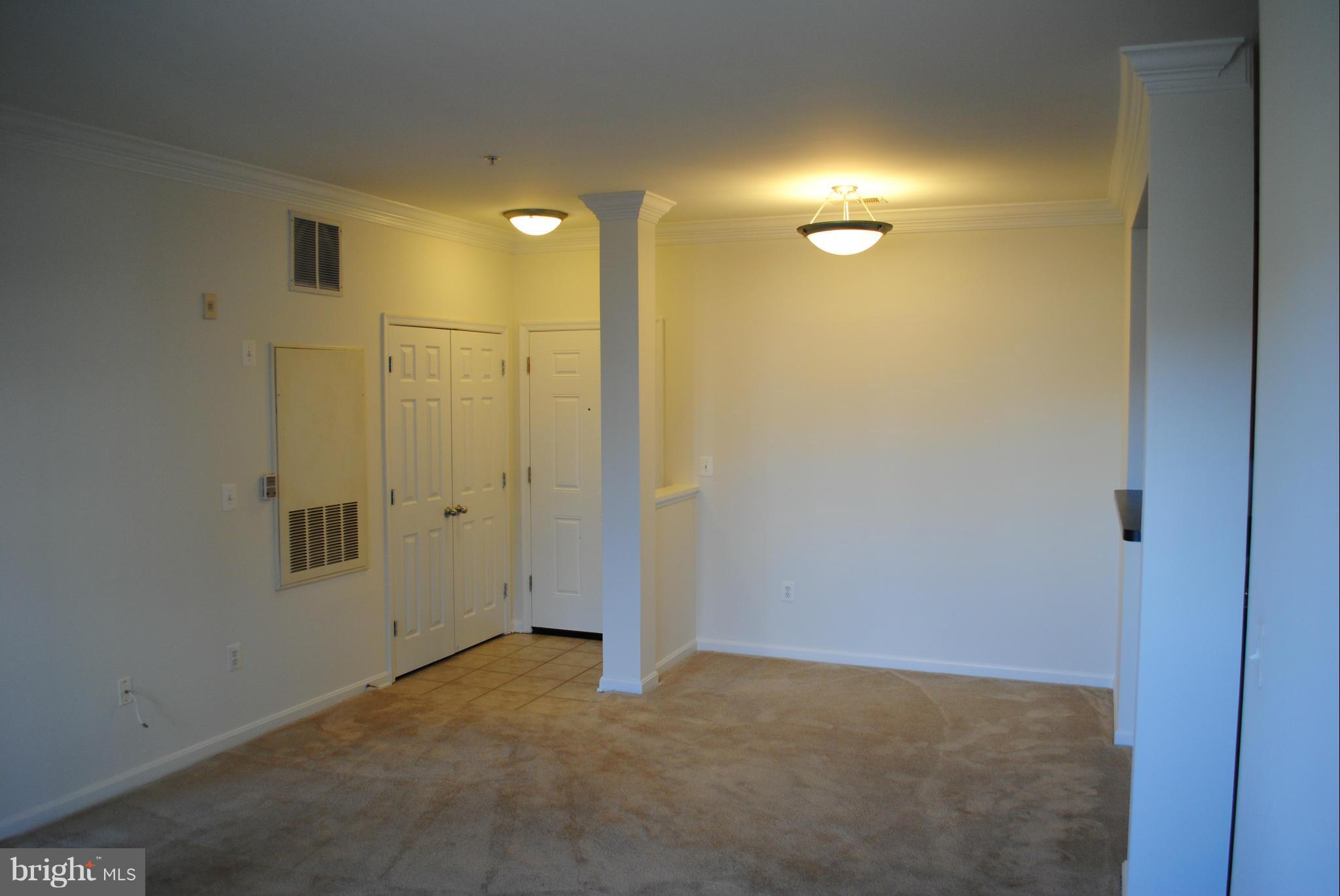 EXCHANGE AT VAN DORN - Residential Lease