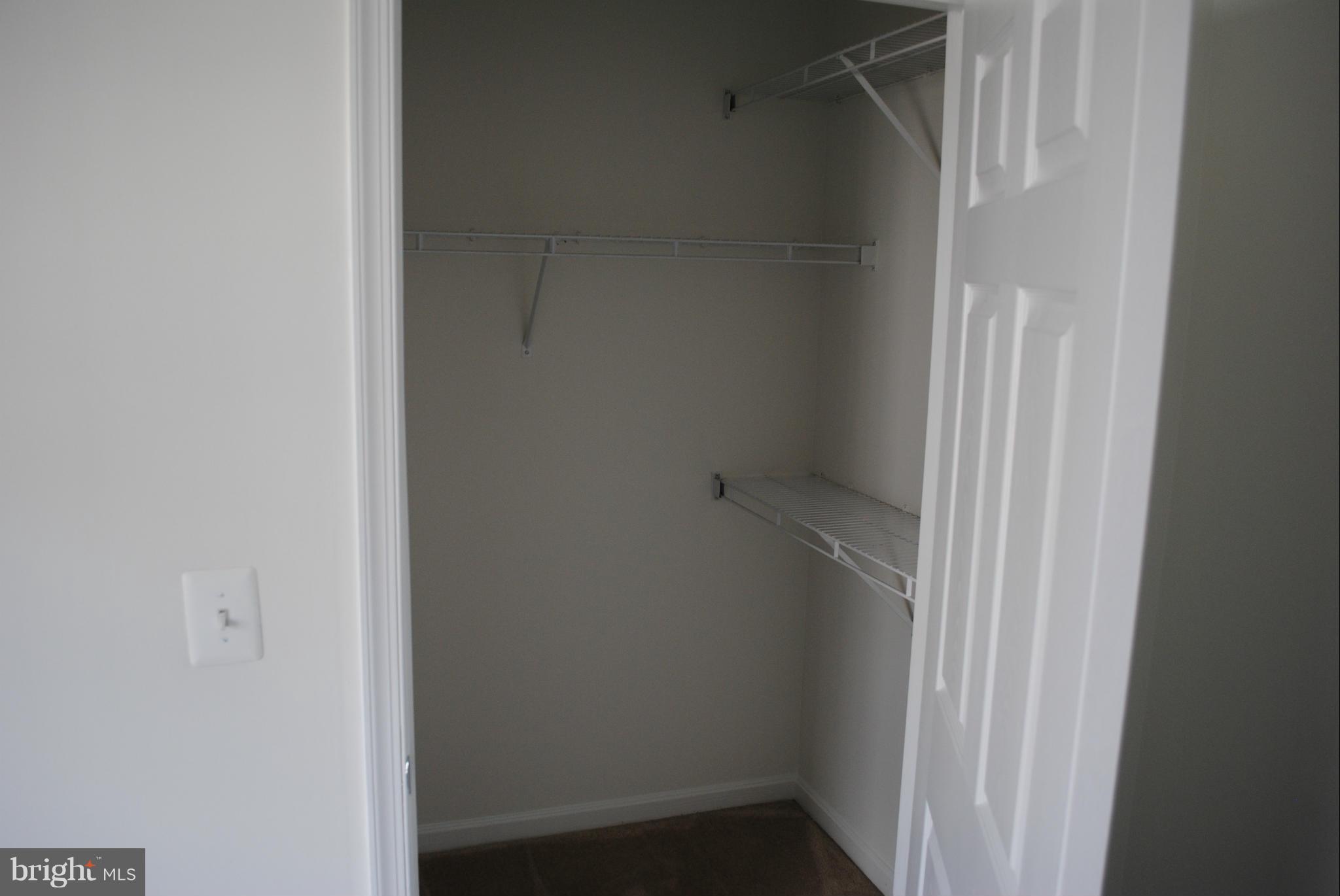 EXCHANGE AT VAN DORN - Residential Lease