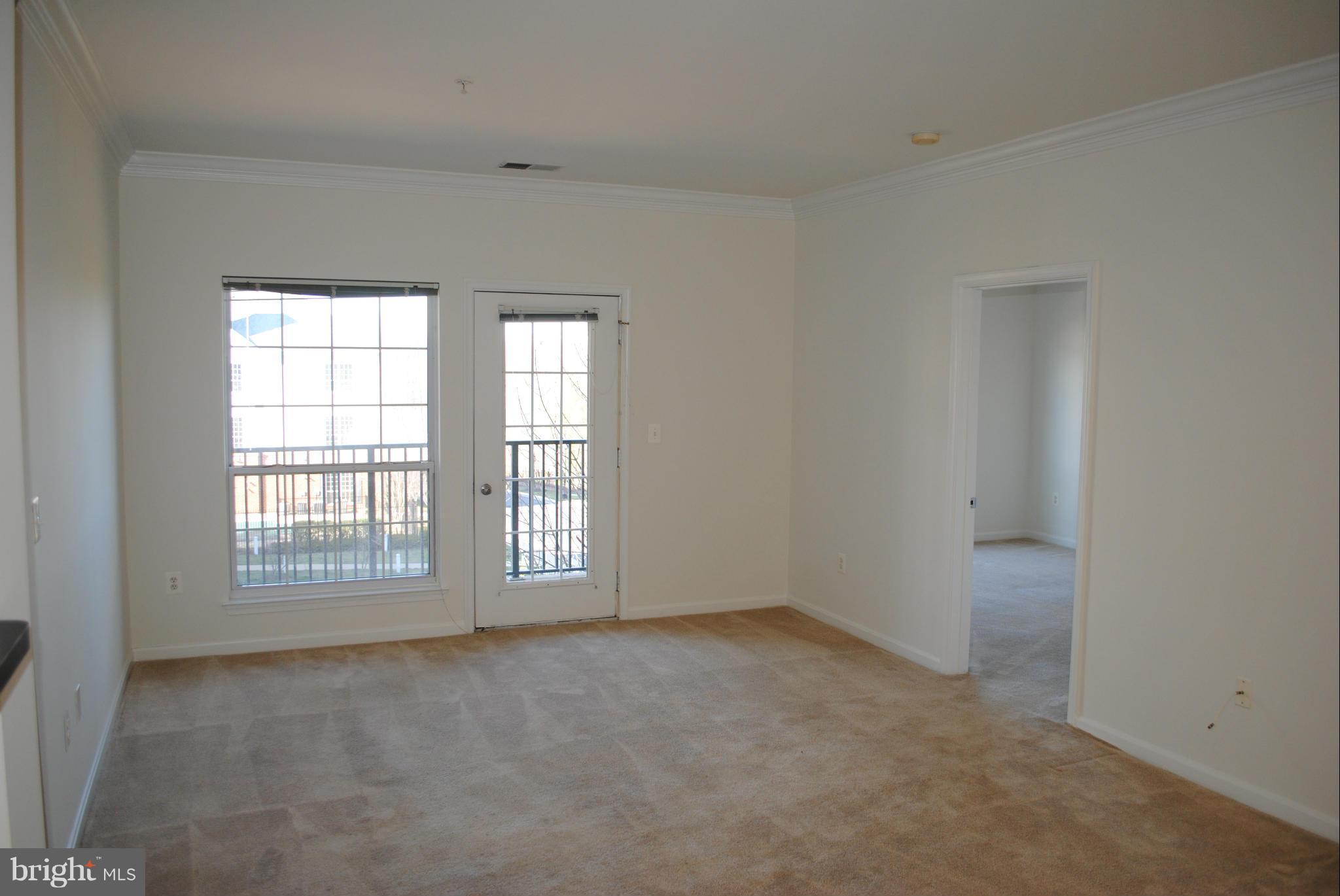 EXCHANGE AT VAN DORN - Residential Lease