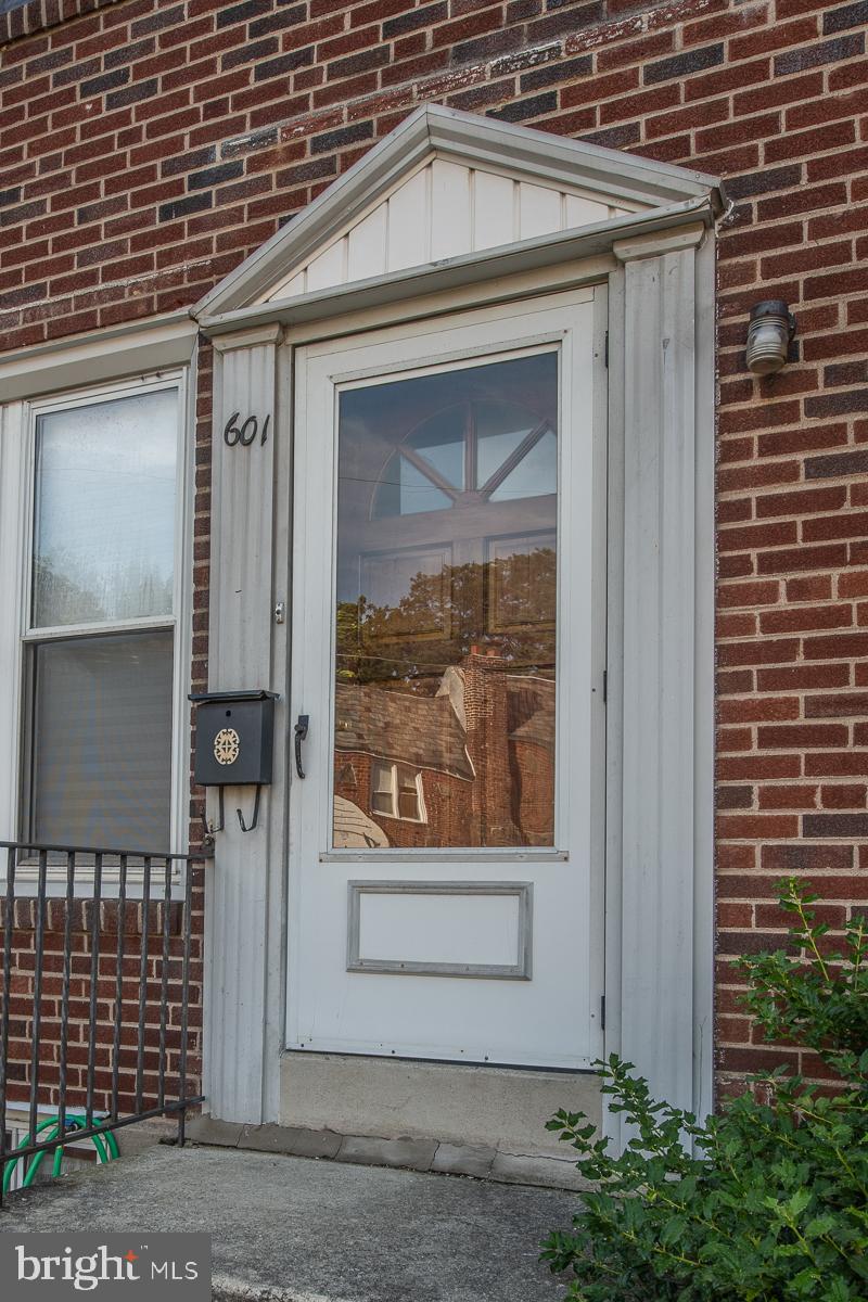 WALNUT HILL - Residential