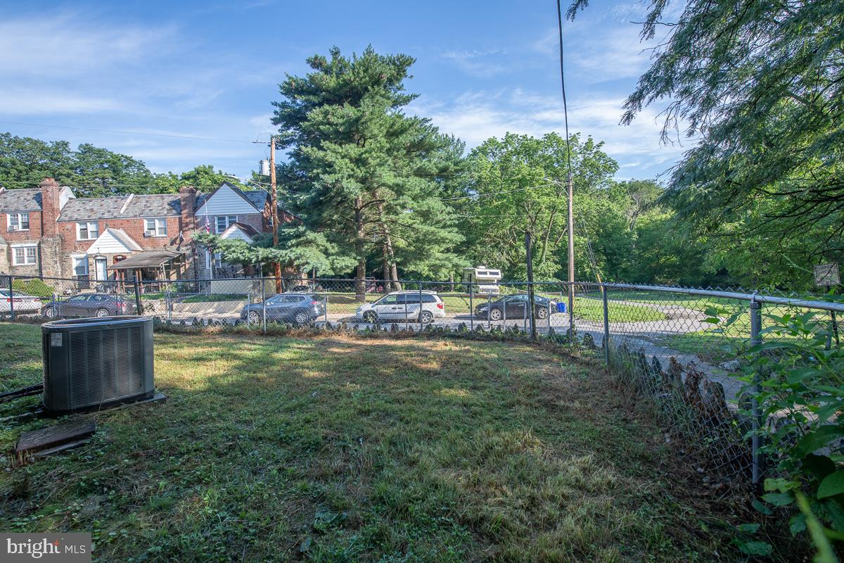 WALNUT HILL - Residential