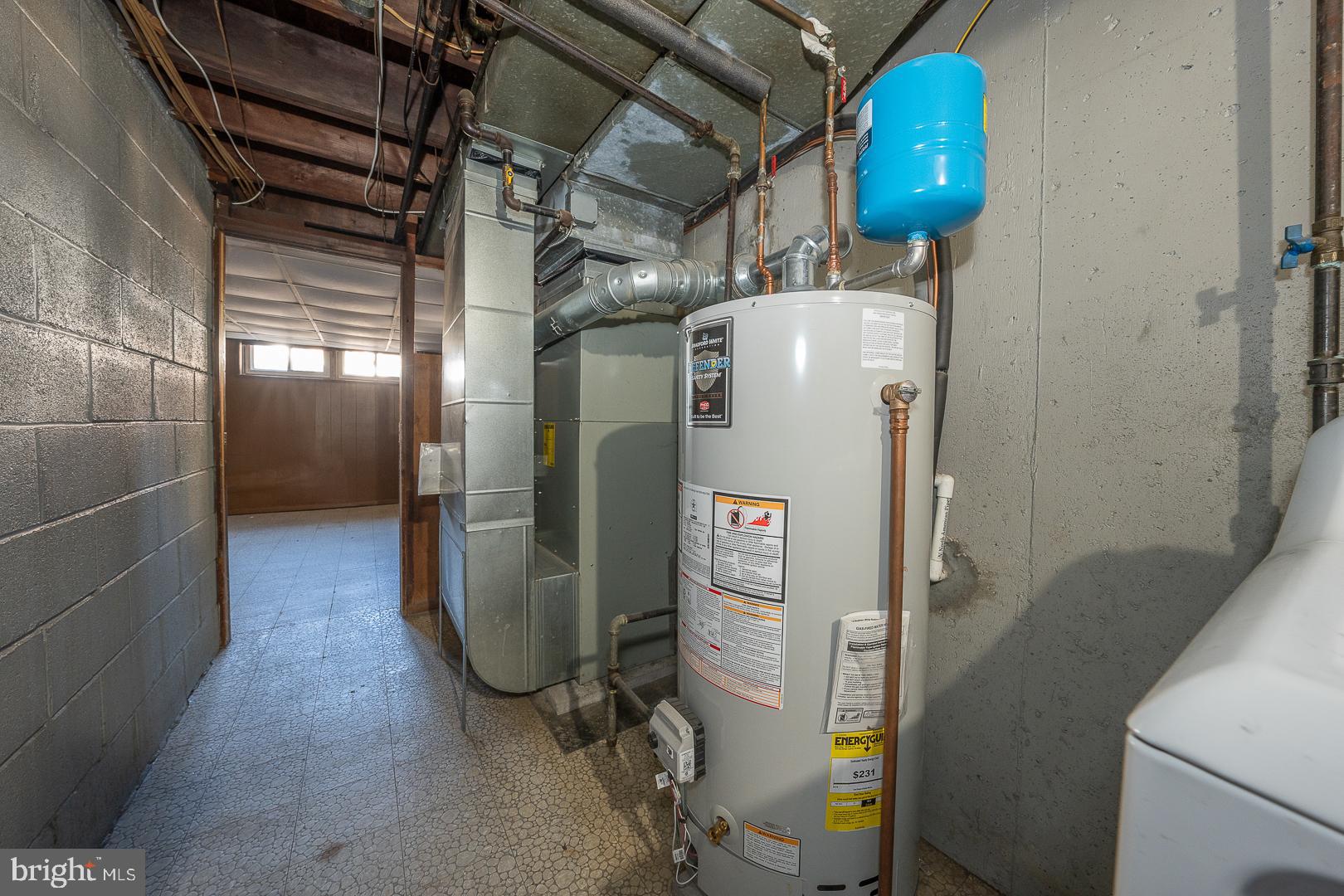 WALNUT HILL - Residential