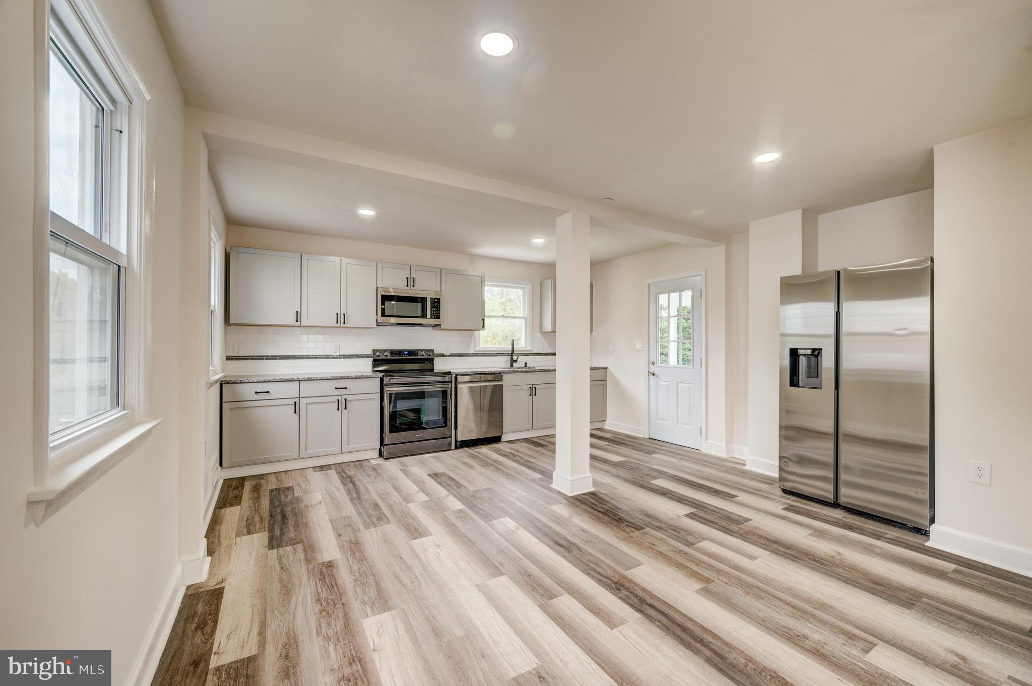 FOUNTAIN HEAD - Residential