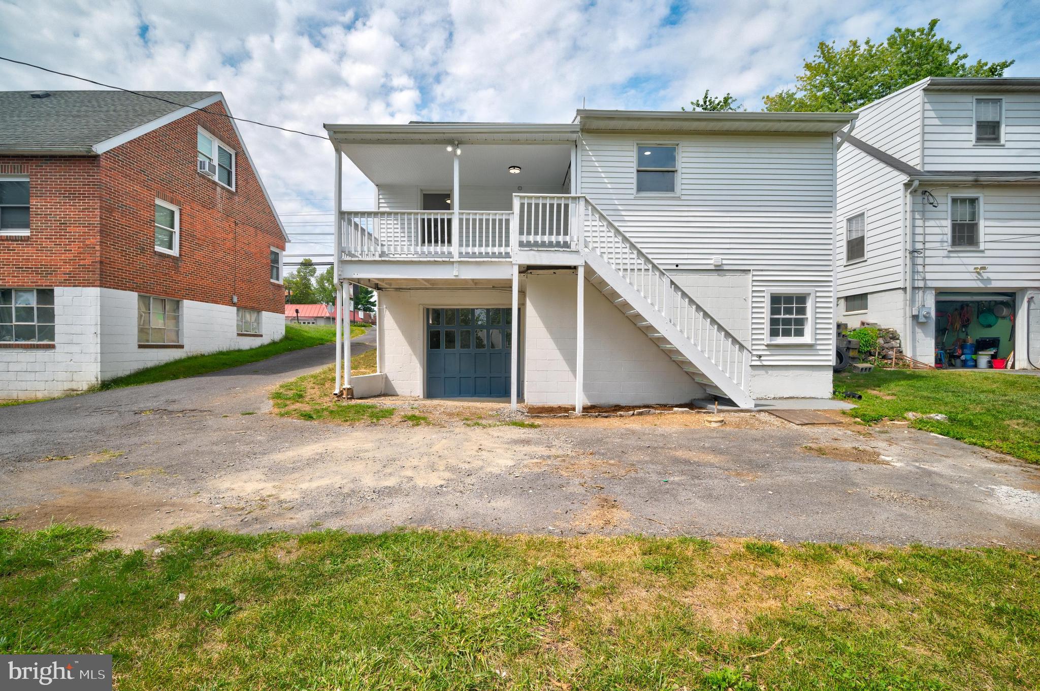 FOUNTAIN HEAD - Residential