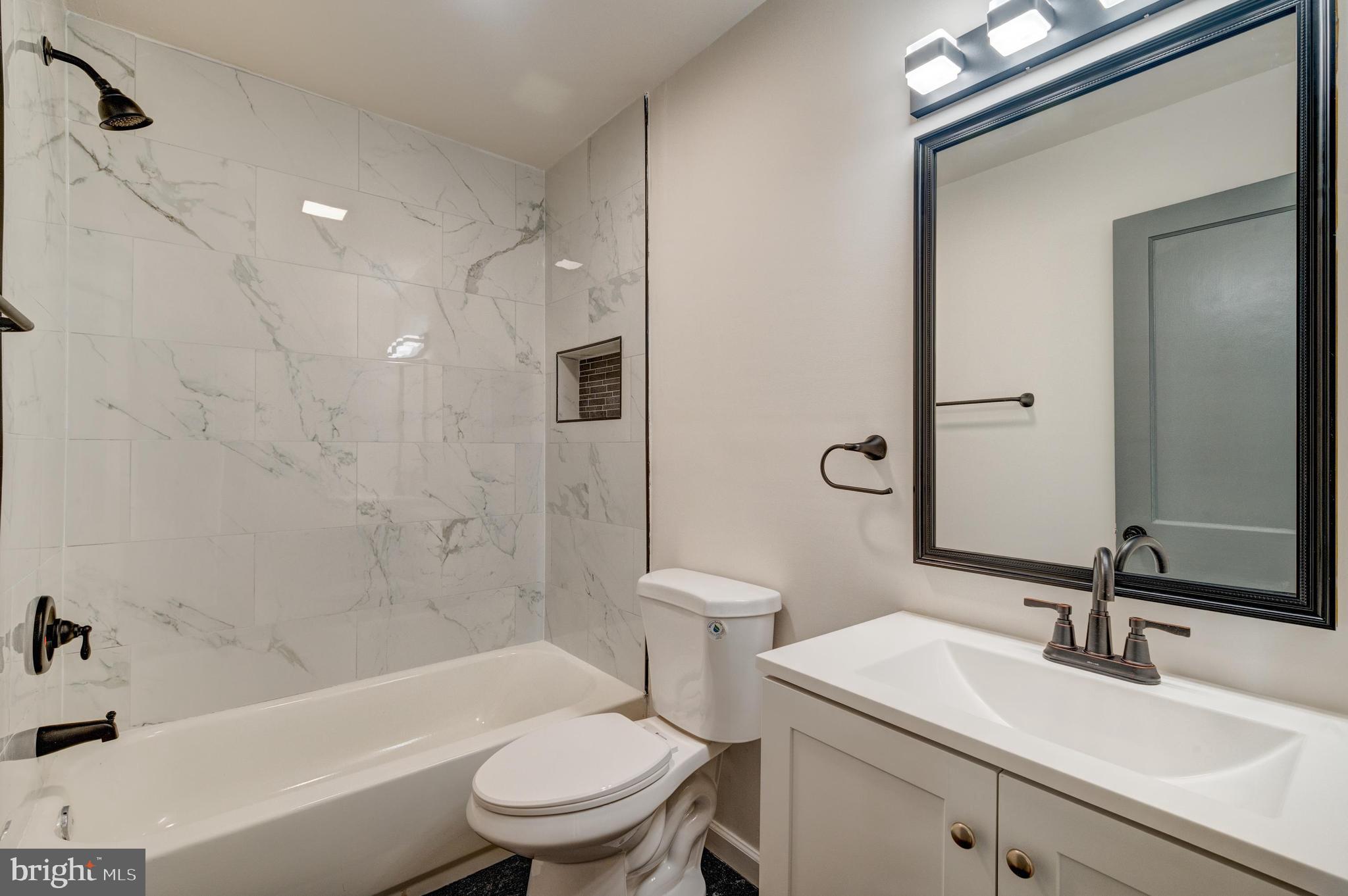 FOUNTAIN HEAD - Residential