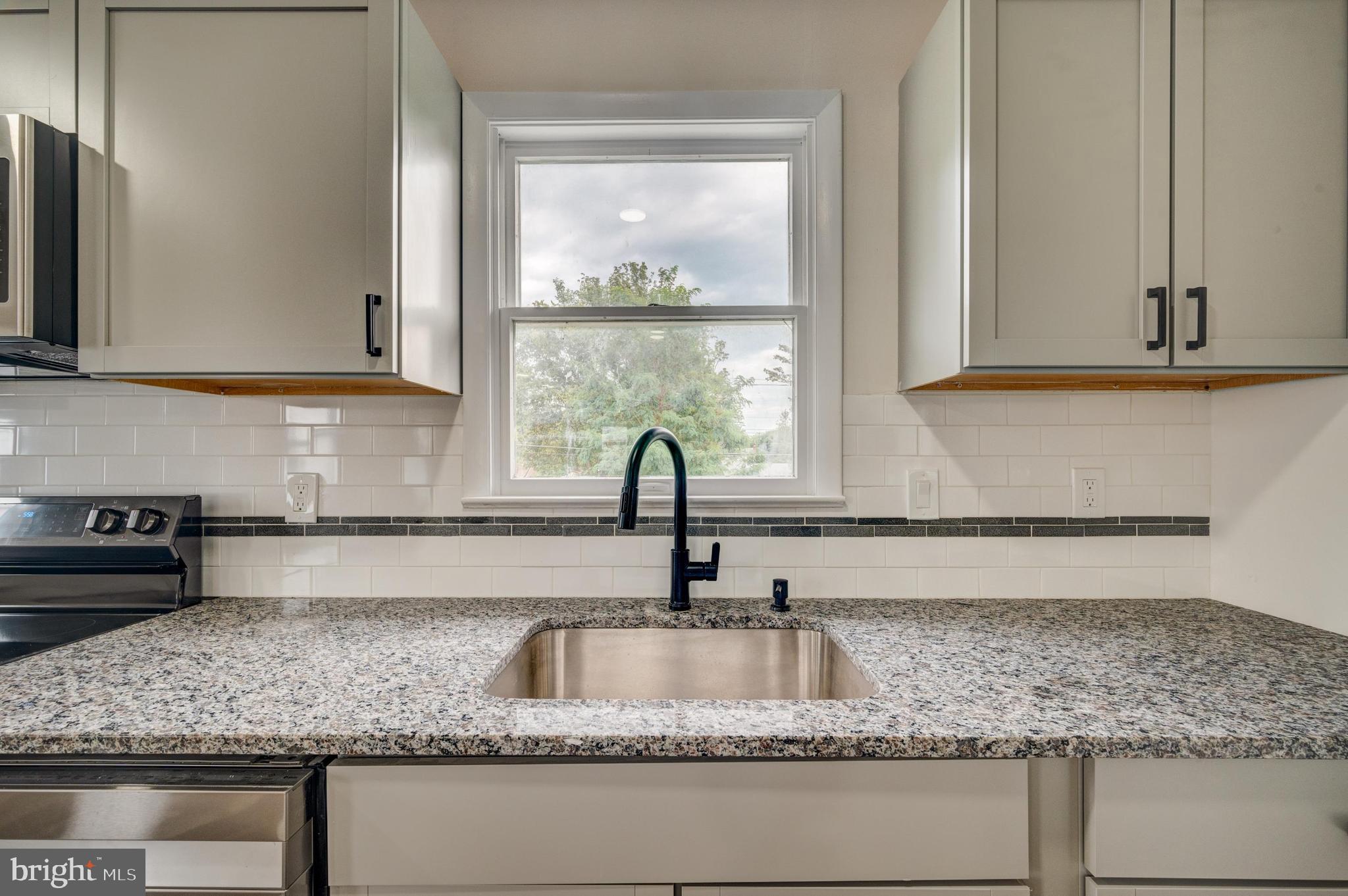 FOUNTAIN HEAD - Residential