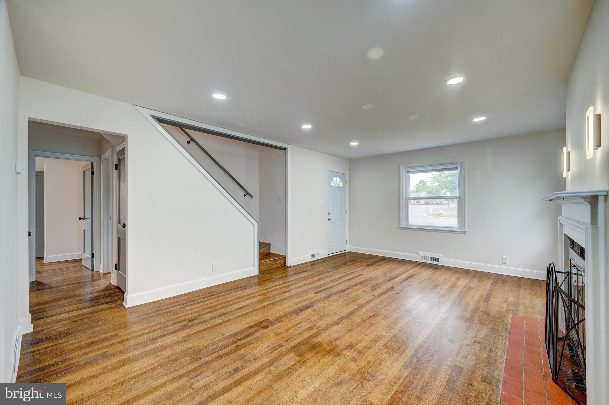 FOUNTAIN HEAD - Residential