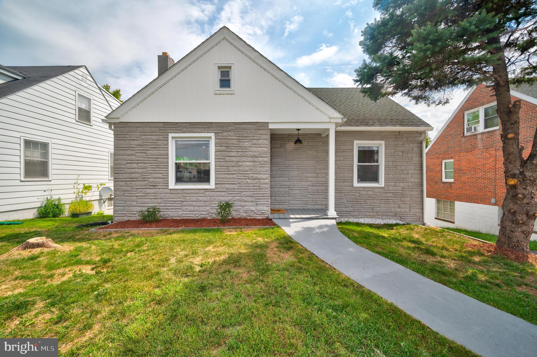 FOUNTAIN HEAD - Residential