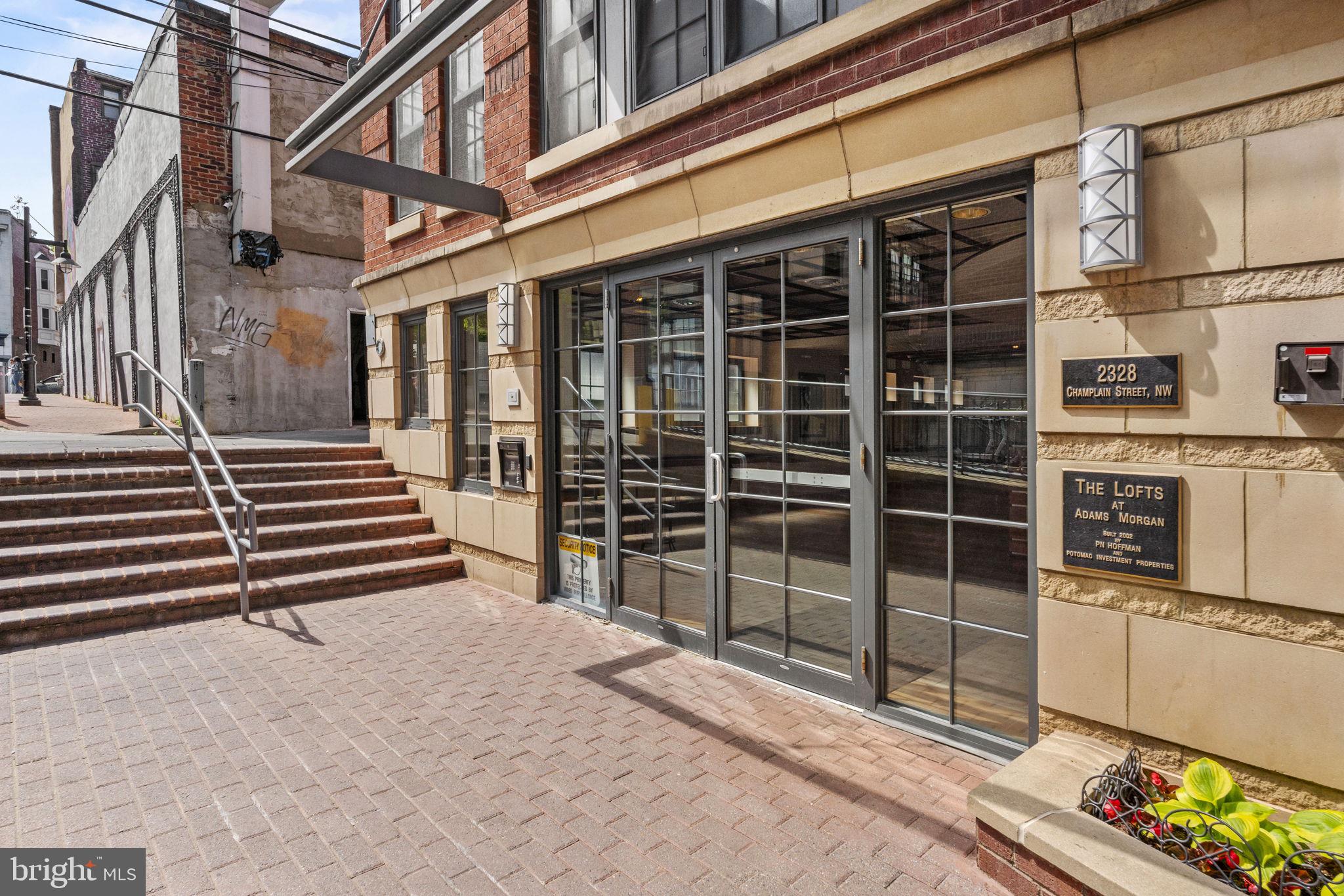 2328 CHAMPLAIN STREET NW 328