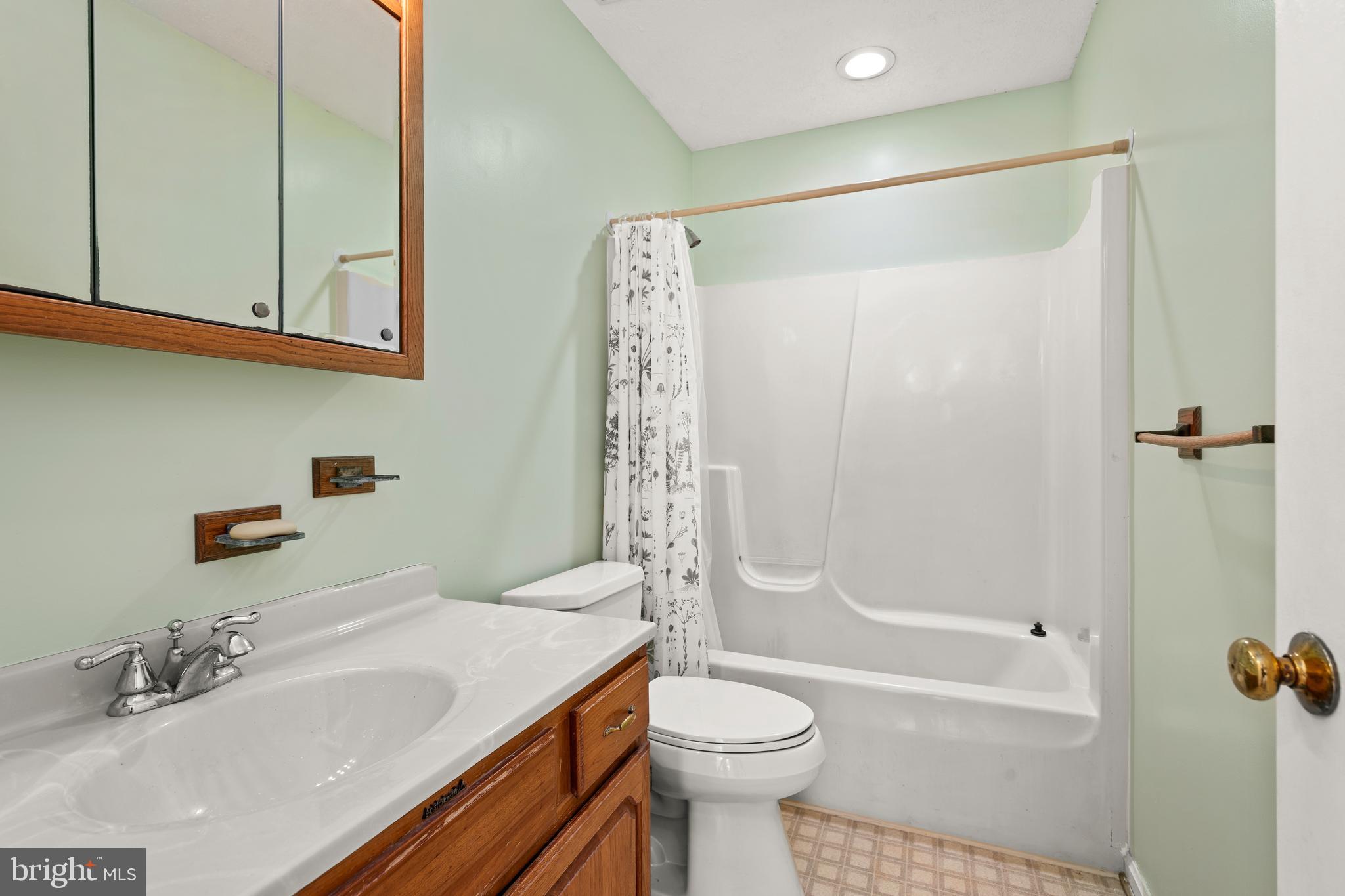 FOX MEADOWS ANNEX - Residential