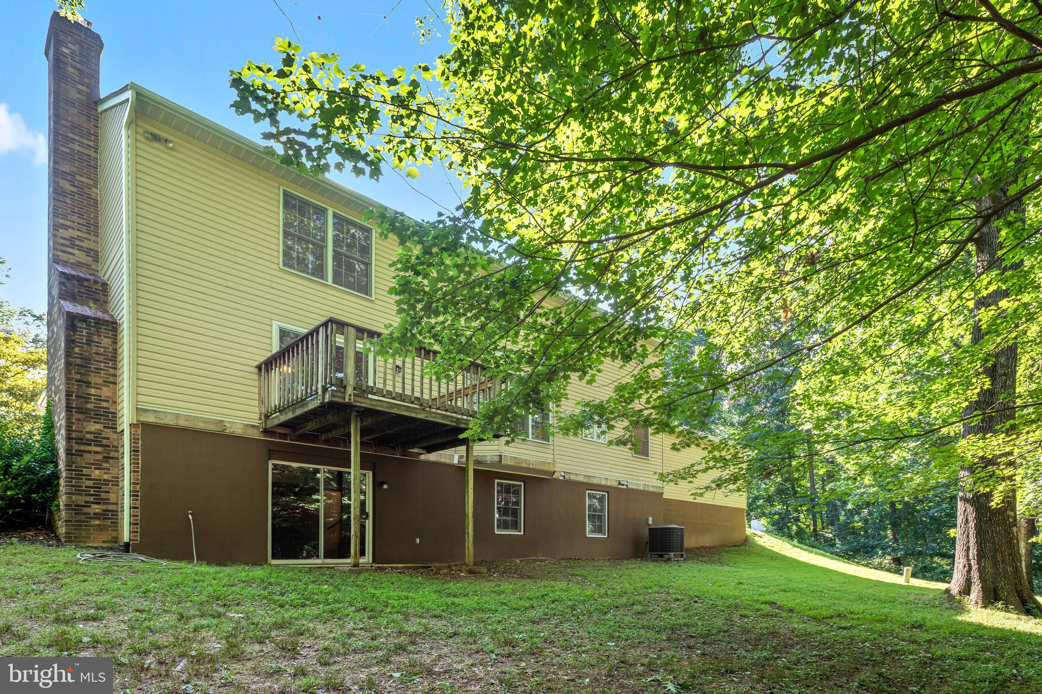 FOX MEADOWS ANNEX - Residential