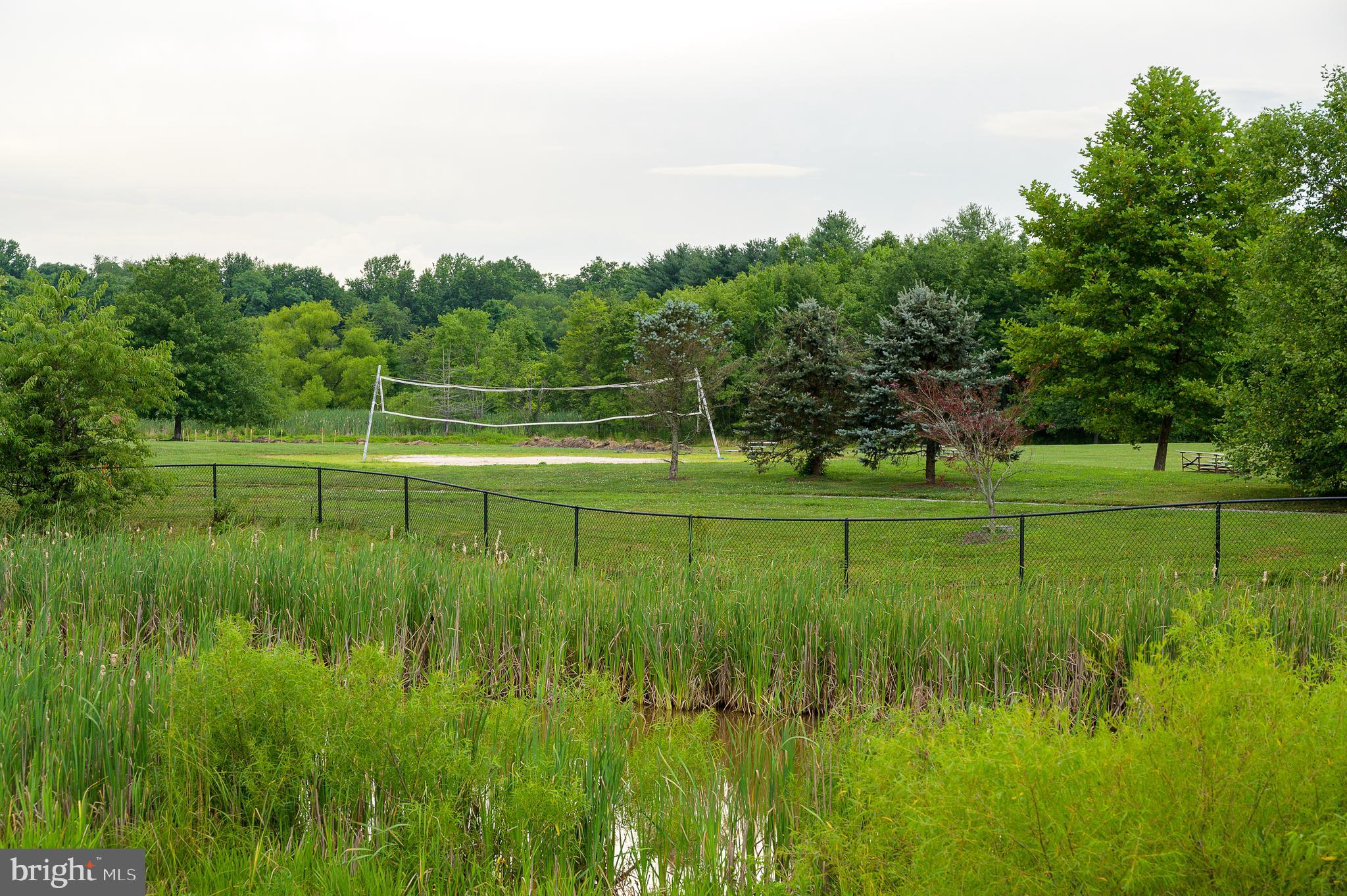FOX MEADOWS ANNEX - Residential