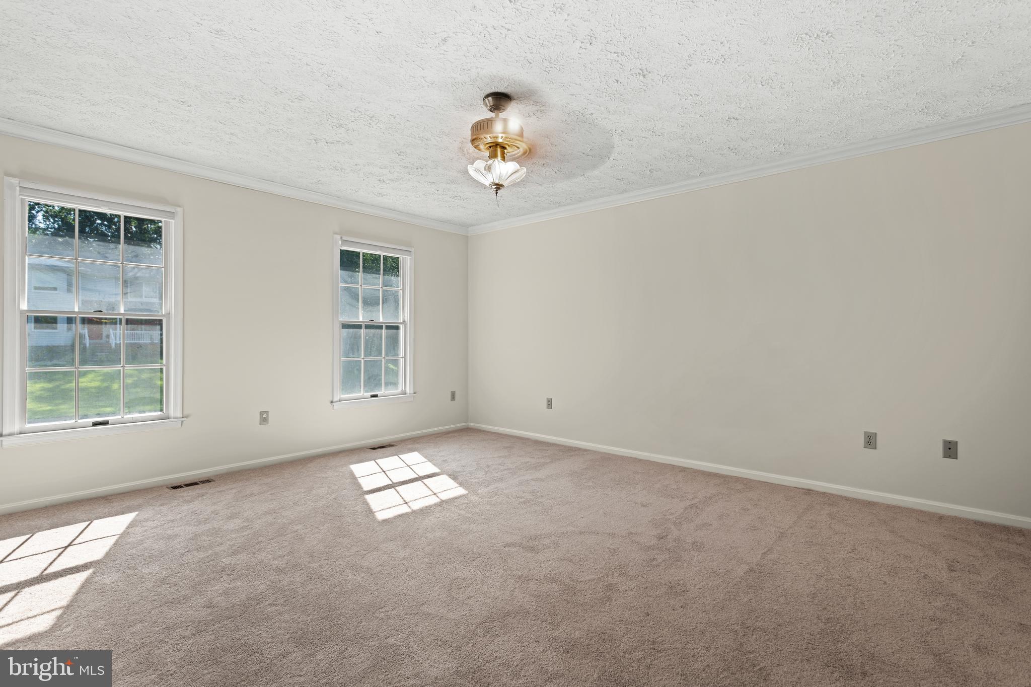 FOX MEADOWS ANNEX - Residential