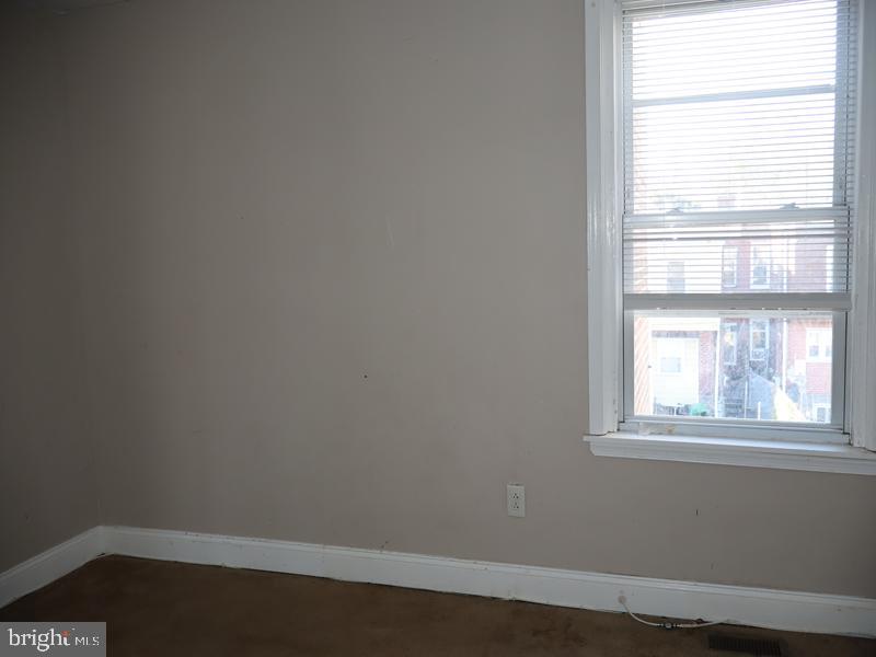 WEST OAK LANE - Residential