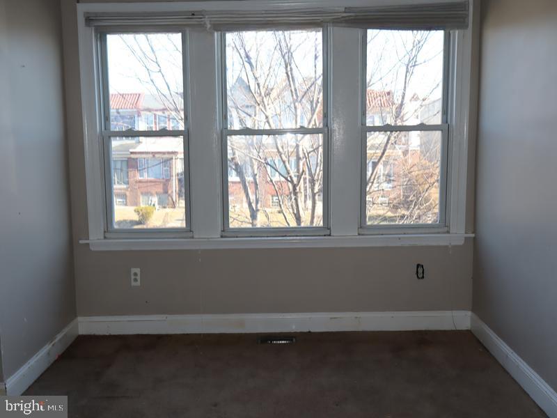 WEST OAK LANE - Residential