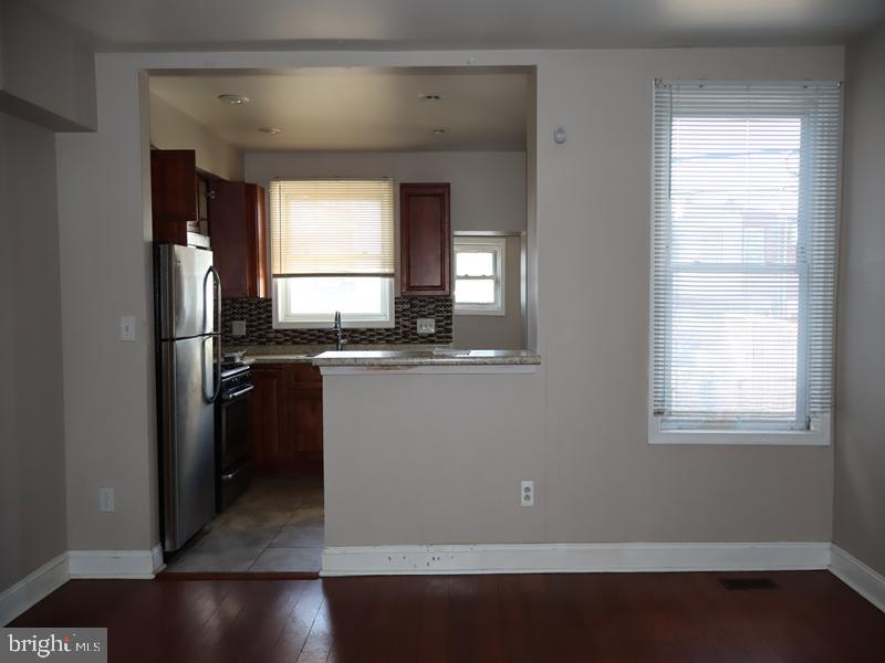 WEST OAK LANE - Residential