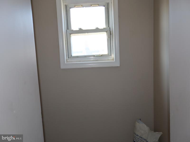 WEST OAK LANE - Residential