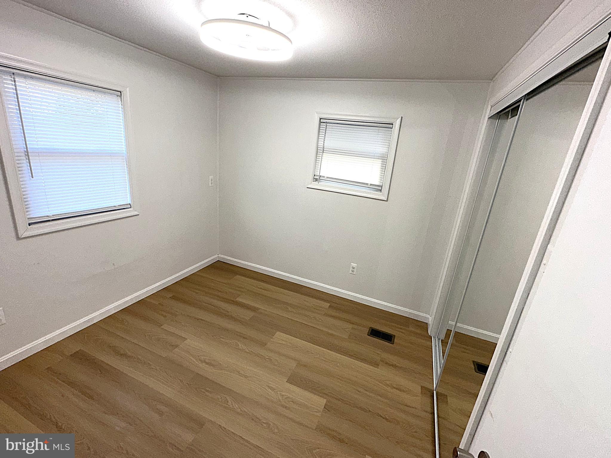 ROL PARK VILLAGE - Residential