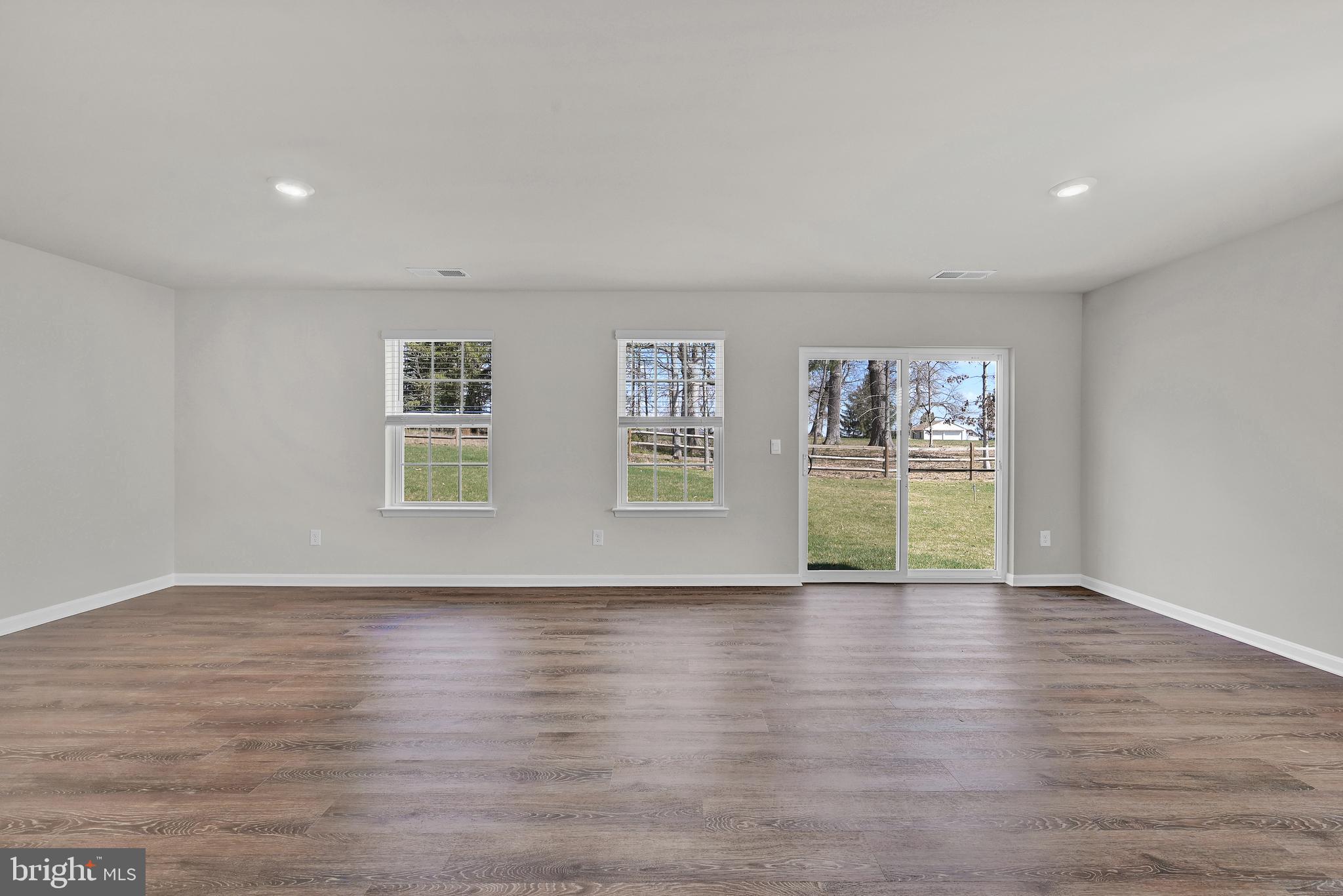 TOLLHOUSE WOODS - Residential