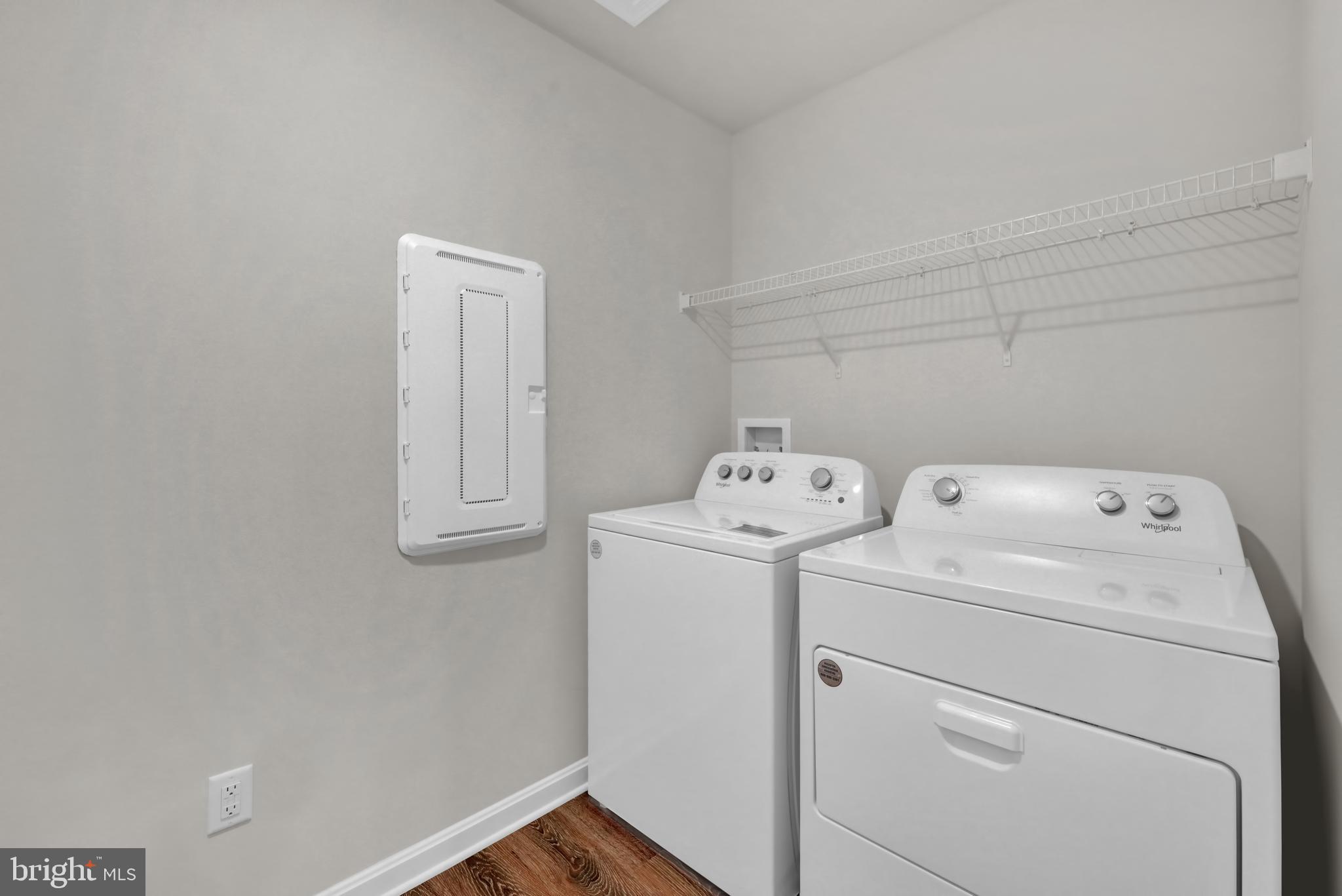 TOLLHOUSE WOODS - Residential