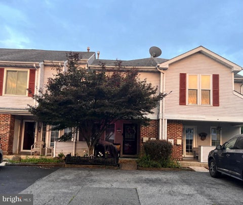 Townhouse For Rent - 125 Lake Arrowhead Circle<br/> BEAR, DE 19701