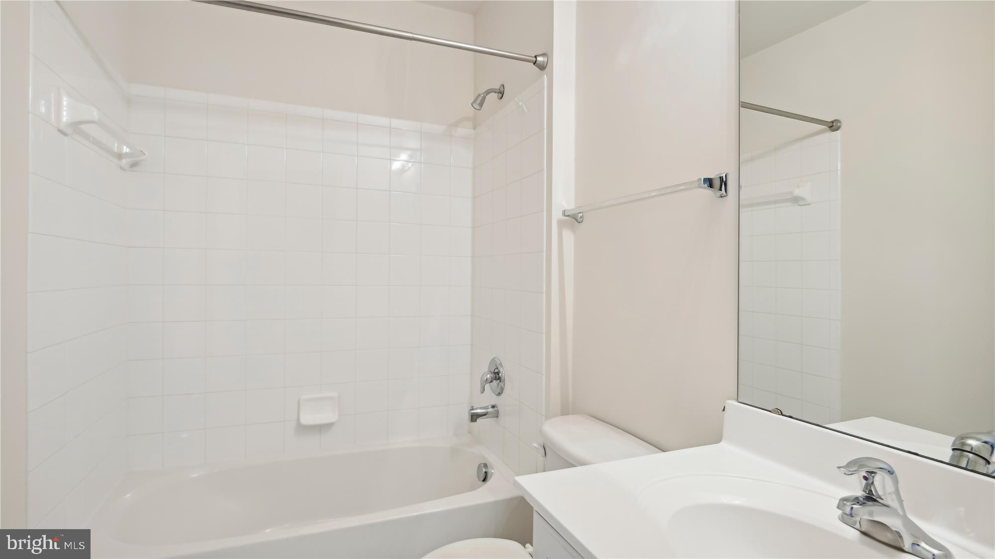 COTON COMMONS - Residential