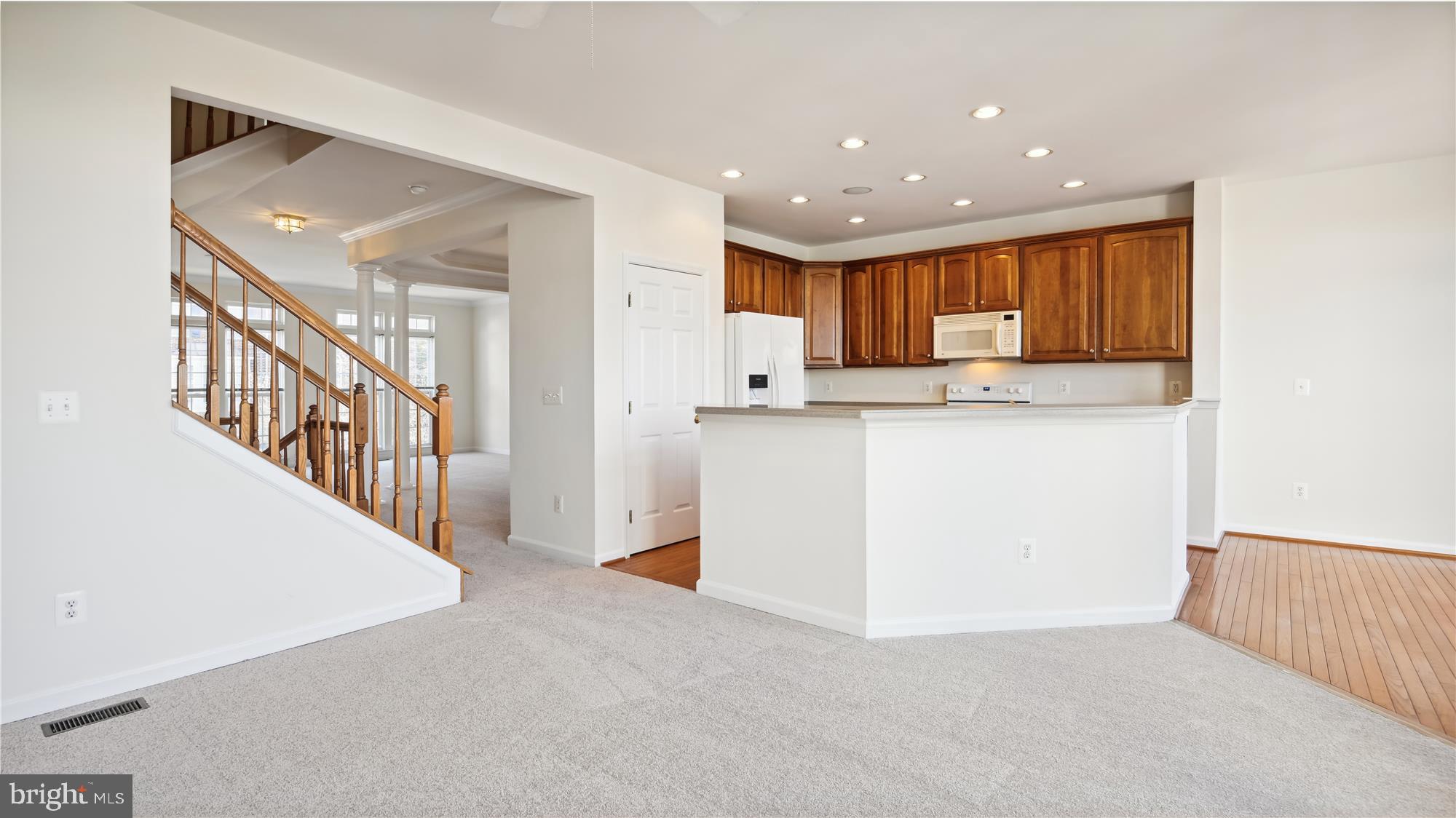 COTON COMMONS - Residential