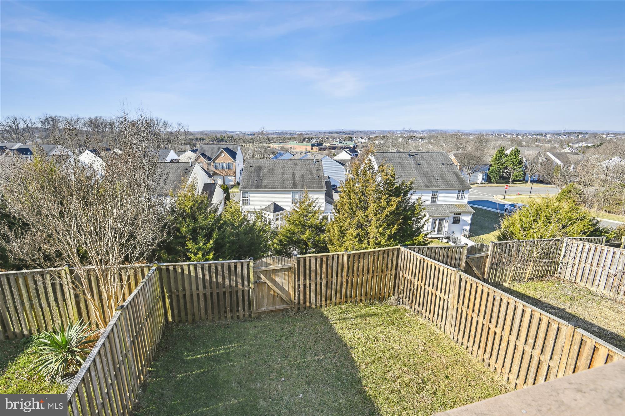 COTON COMMONS - Residential