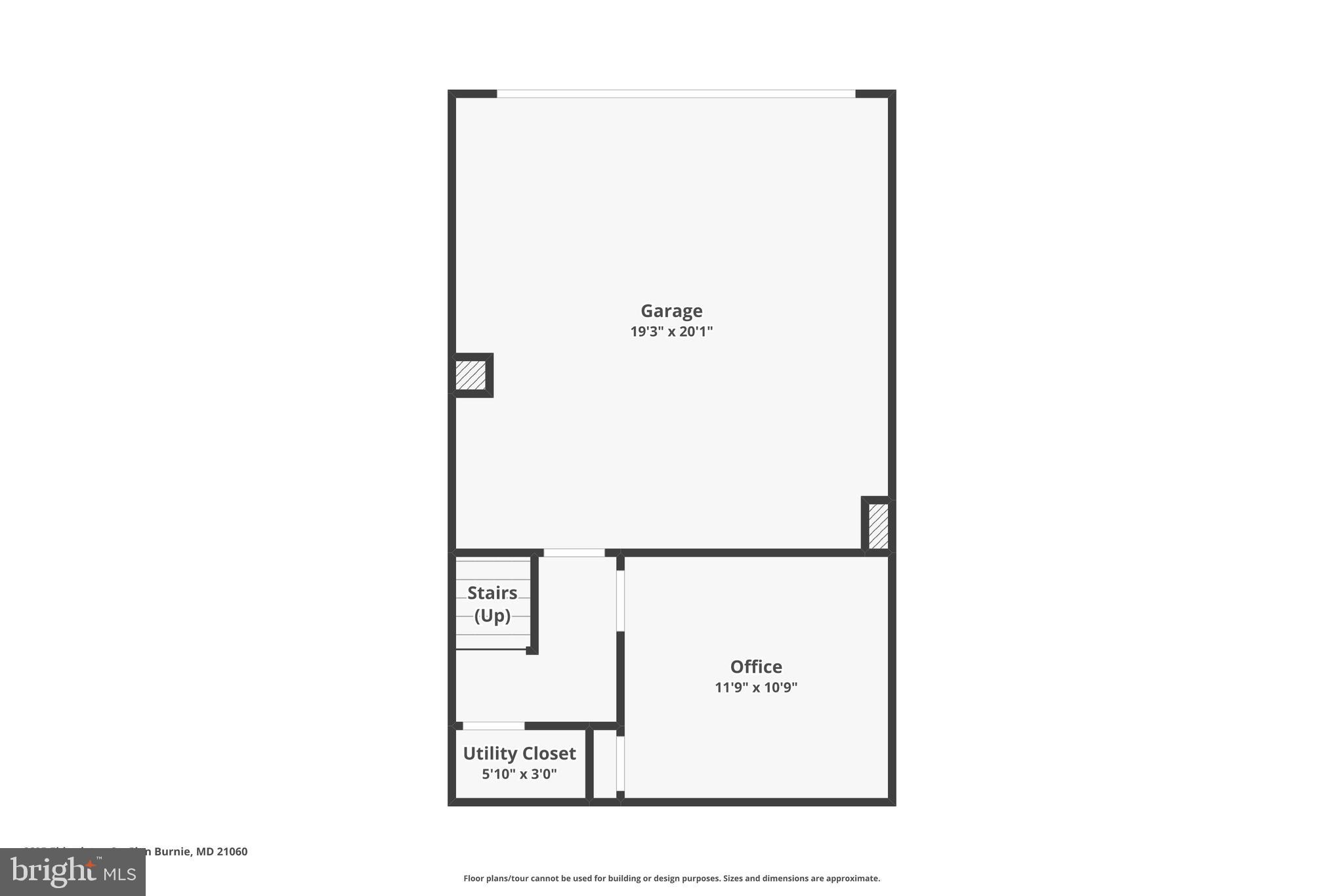 CROMWELL FOUNTAIN - Residential