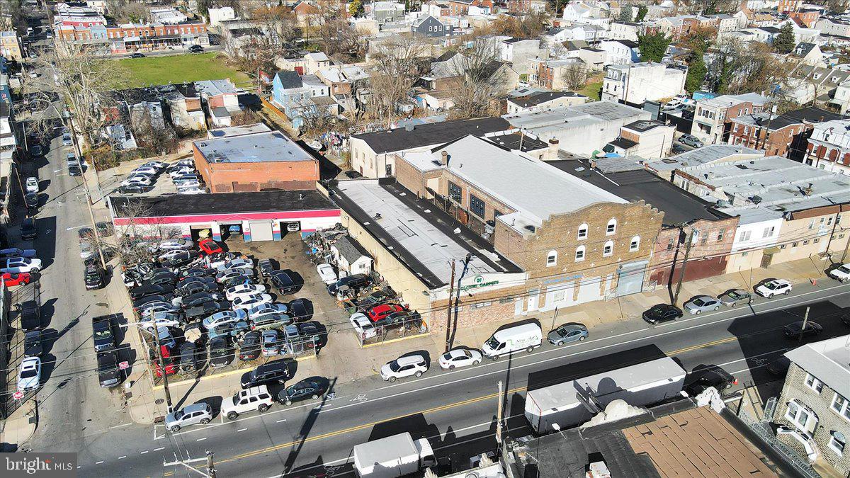 4550 TORRESDALE AVENUE 52