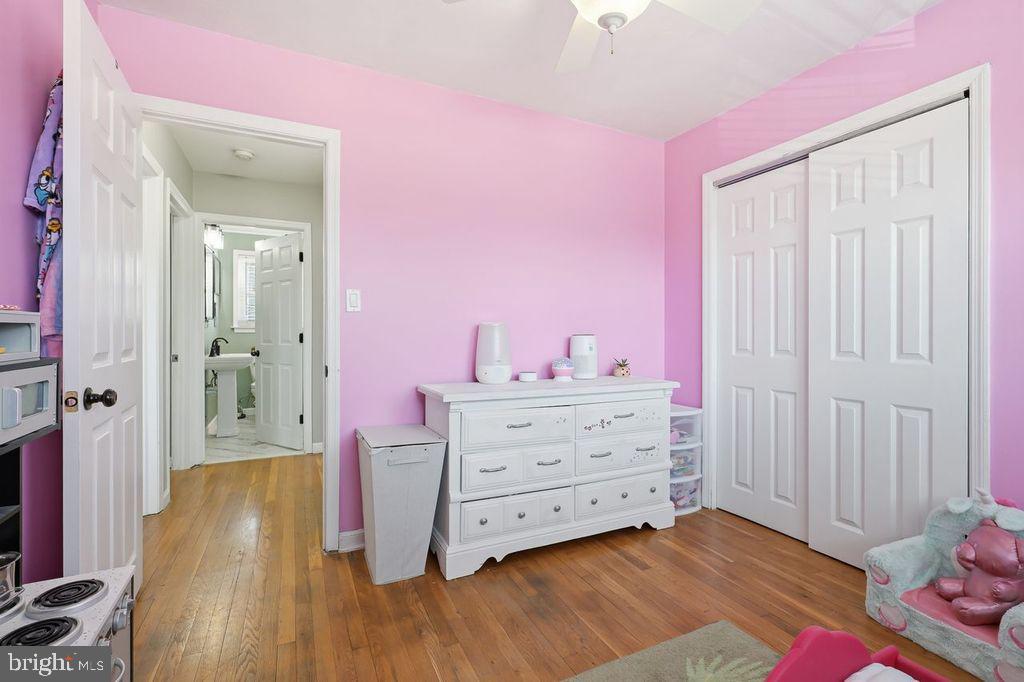 SHERWOOD PARK I - Residential