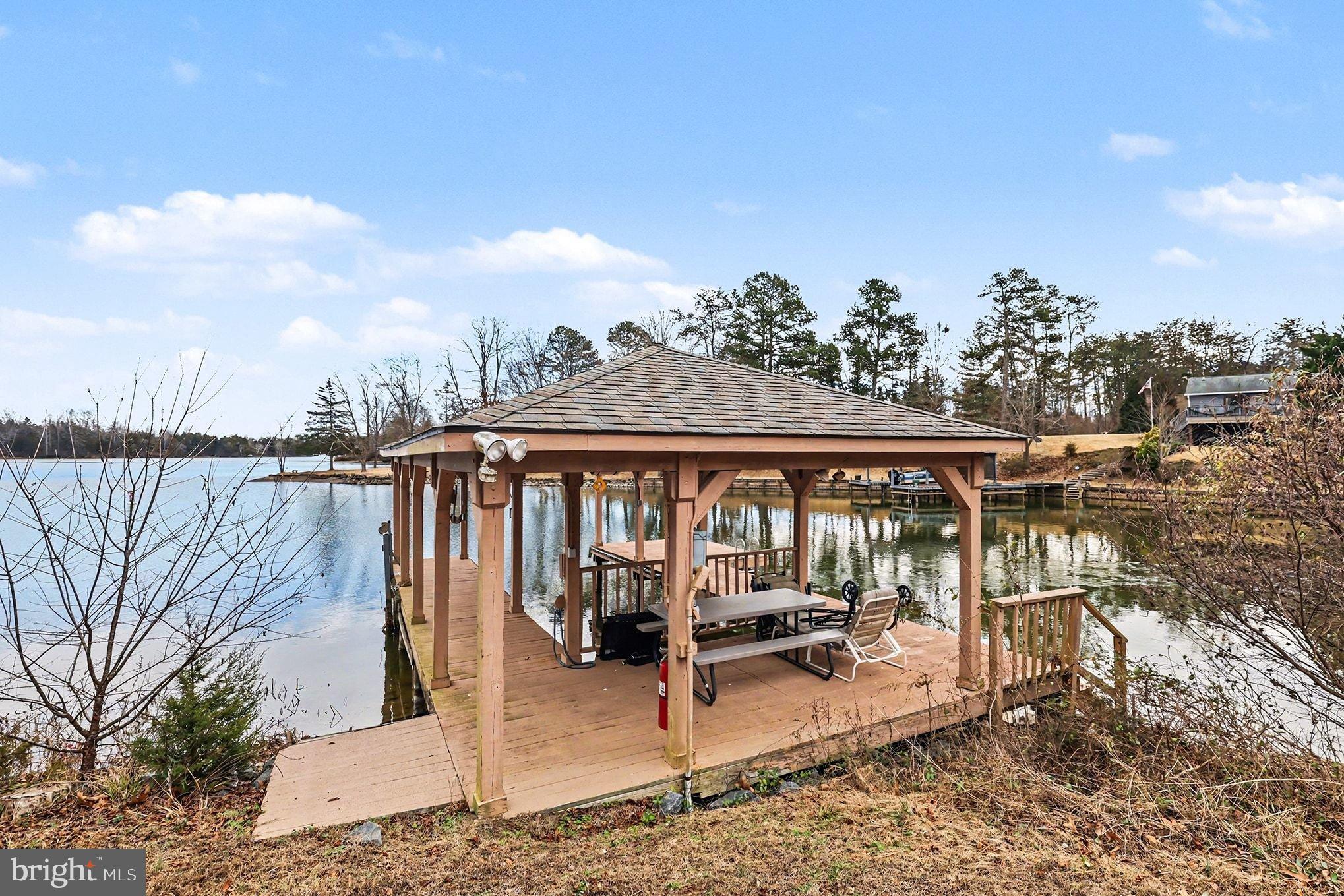 KELLYS LANDING - Residential