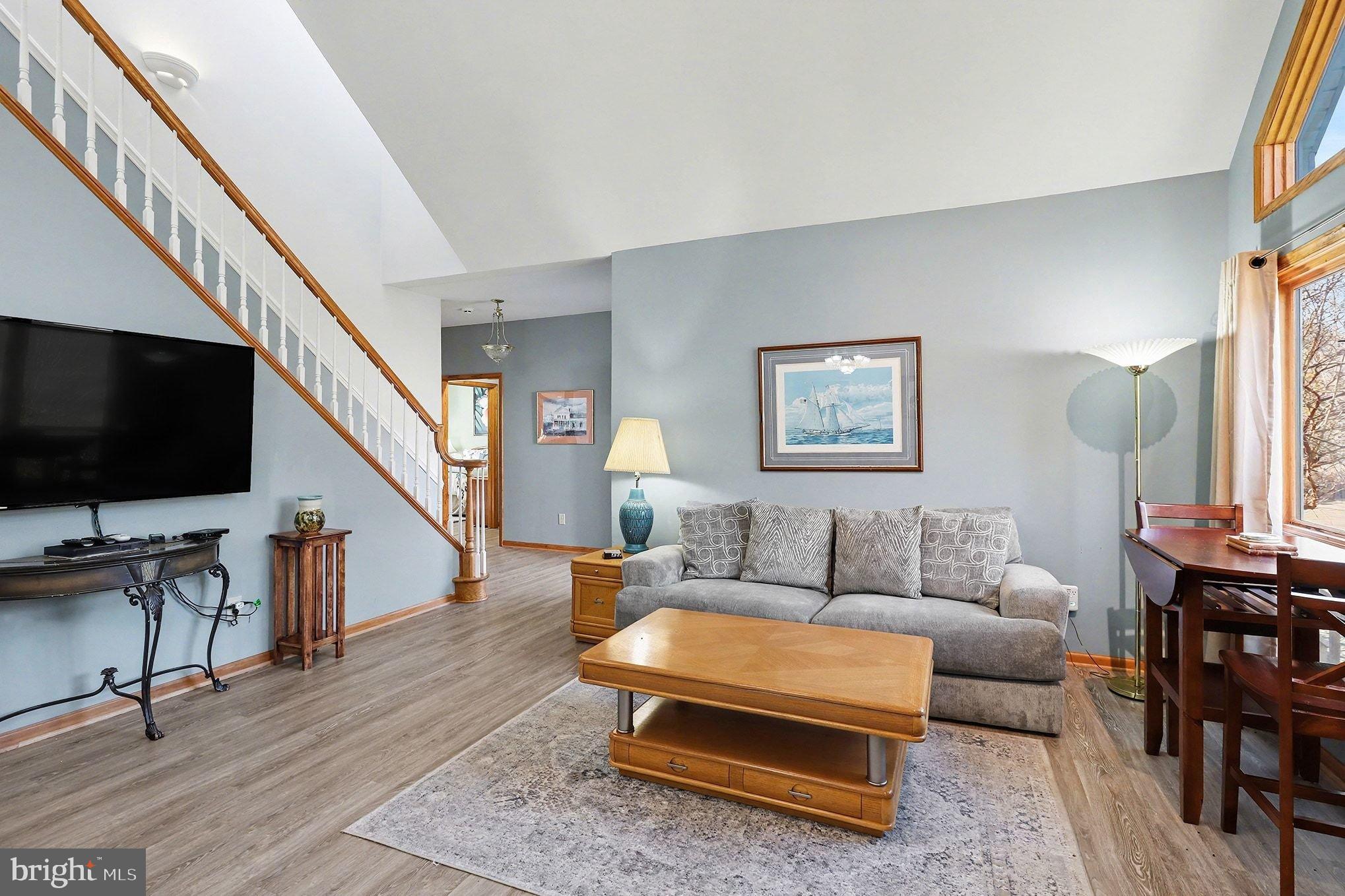 KELLYS LANDING - Residential