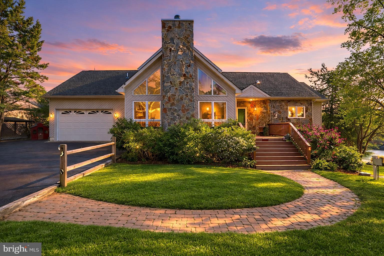 KELLYS LANDING - Residential