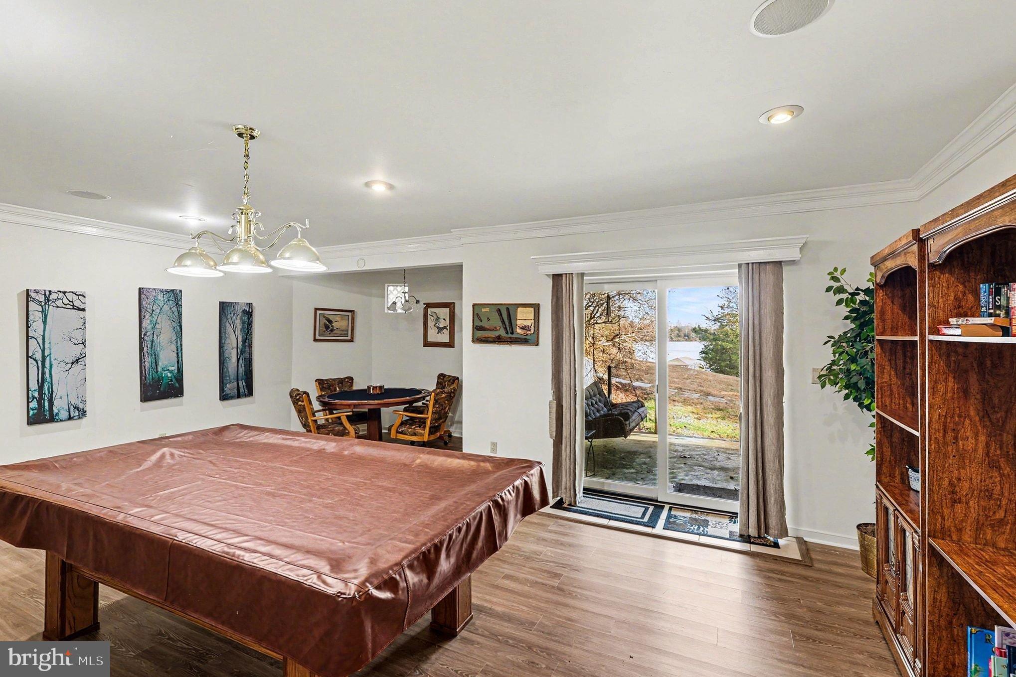 KELLYS LANDING - Residential