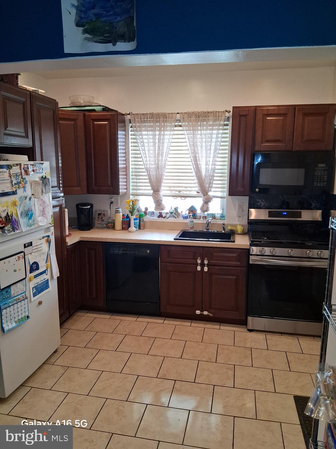 PHILADELPHIA (SOUTHWEST) - Residential