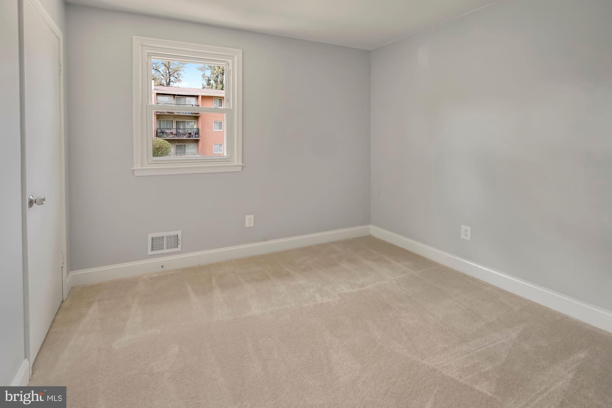 DISTRICT HEIGHTS - Residential